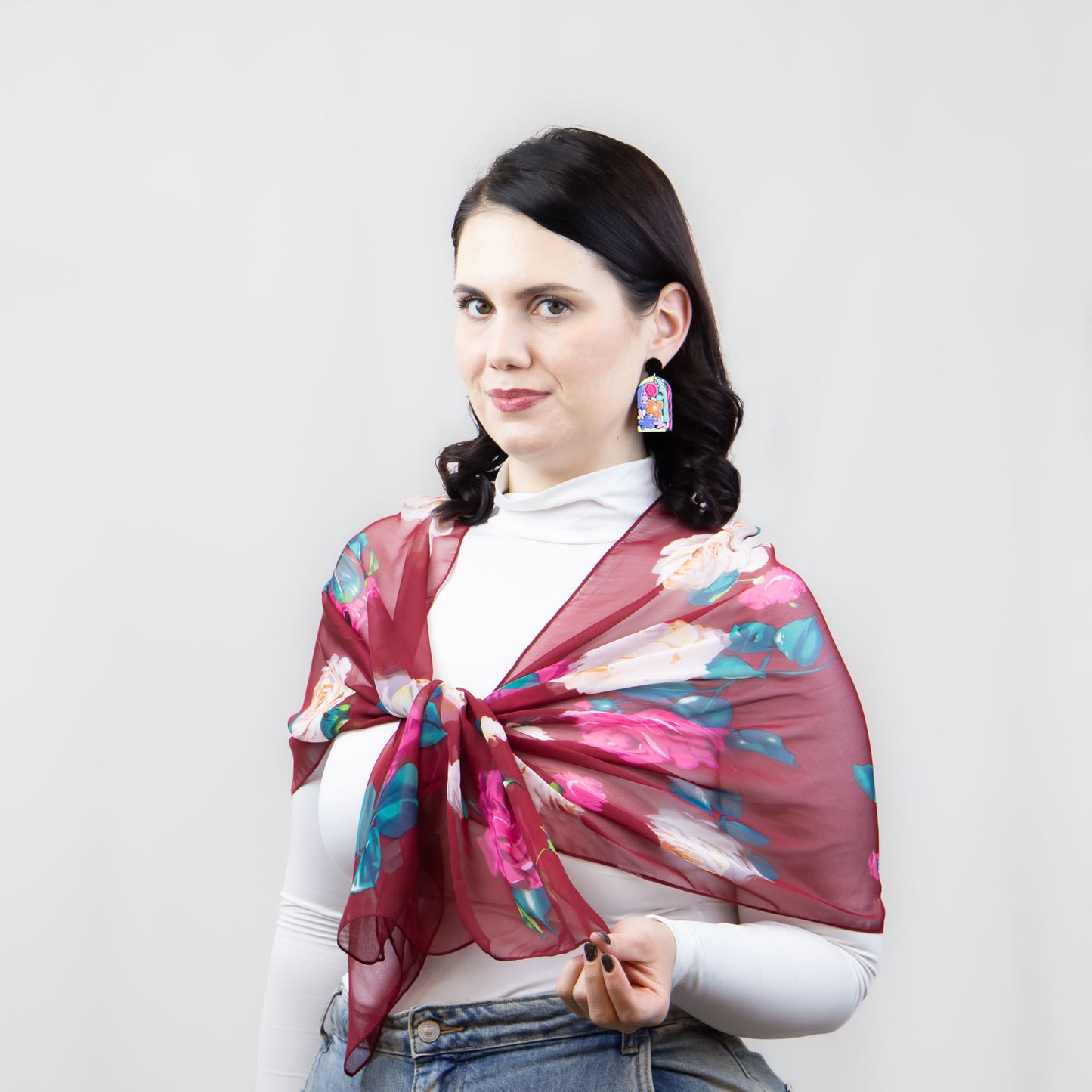Eșarfă fină cu efect de mătase, imprimeu cu trandafiri classy, 160 x 50 cm - Bordo