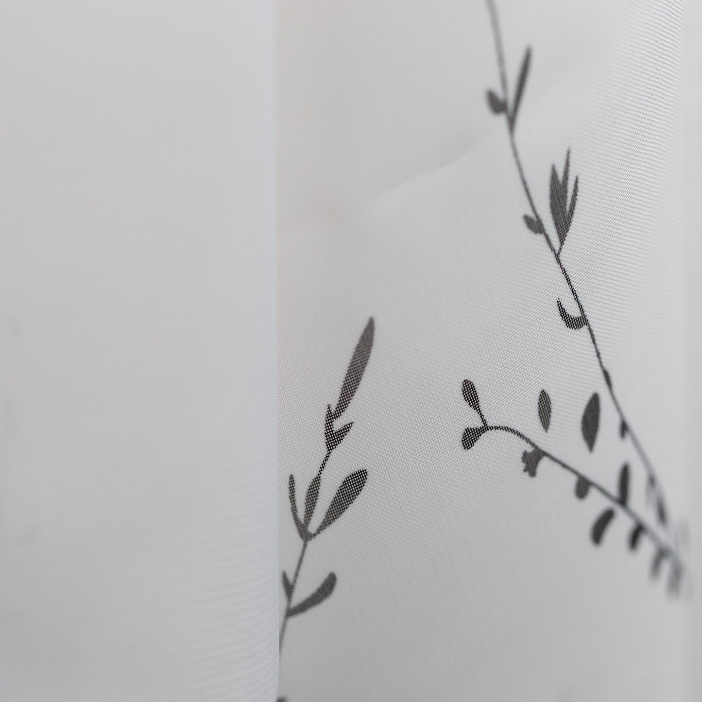 Eșarfă fină cu efect de mătase, imprimeu minimal flowers, 150 x 50 cm - Alb Negru