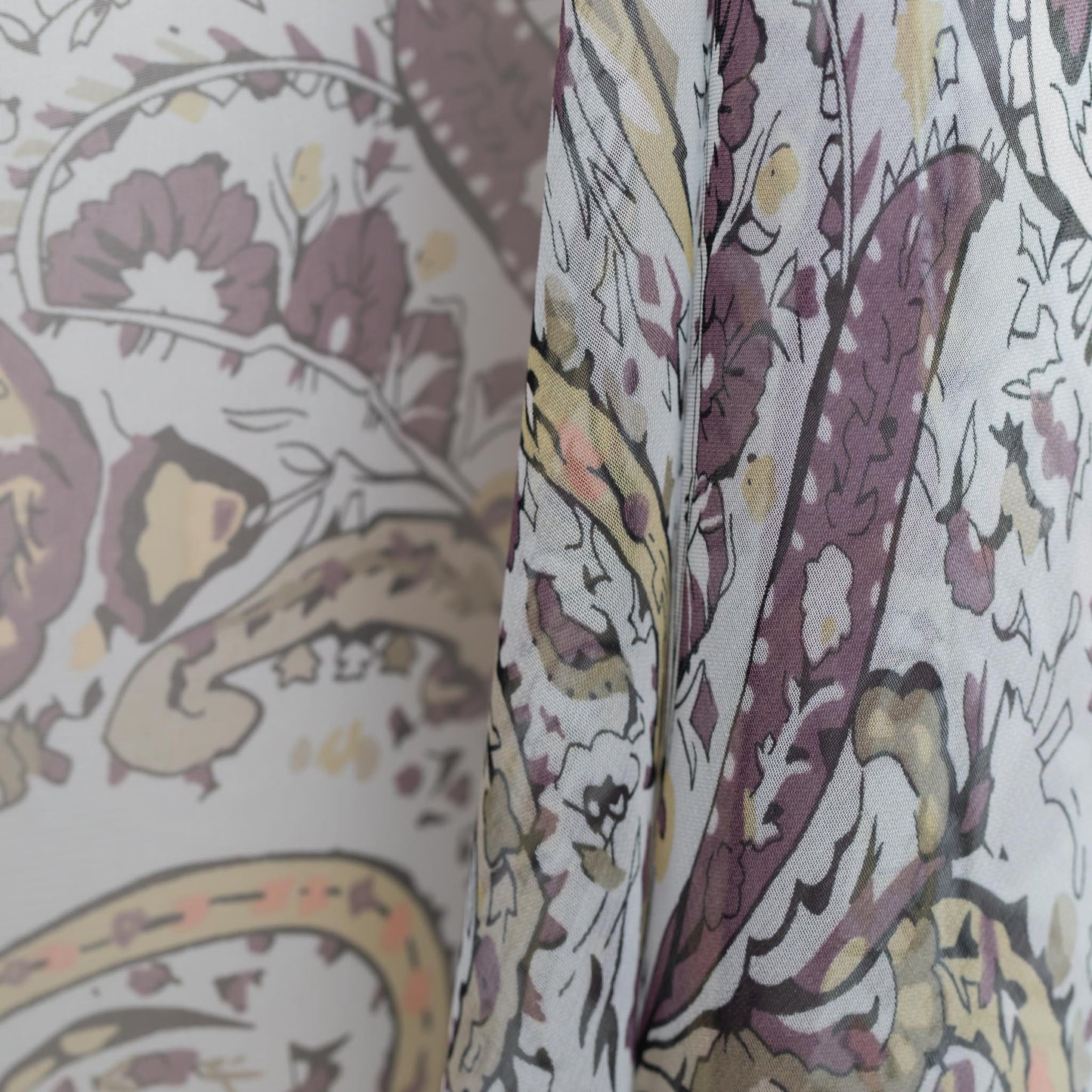 Eșarfă fină cu efect de mătase, imprimeu paisley garden, 160 x 50 cm - Sophisticated B*Tch