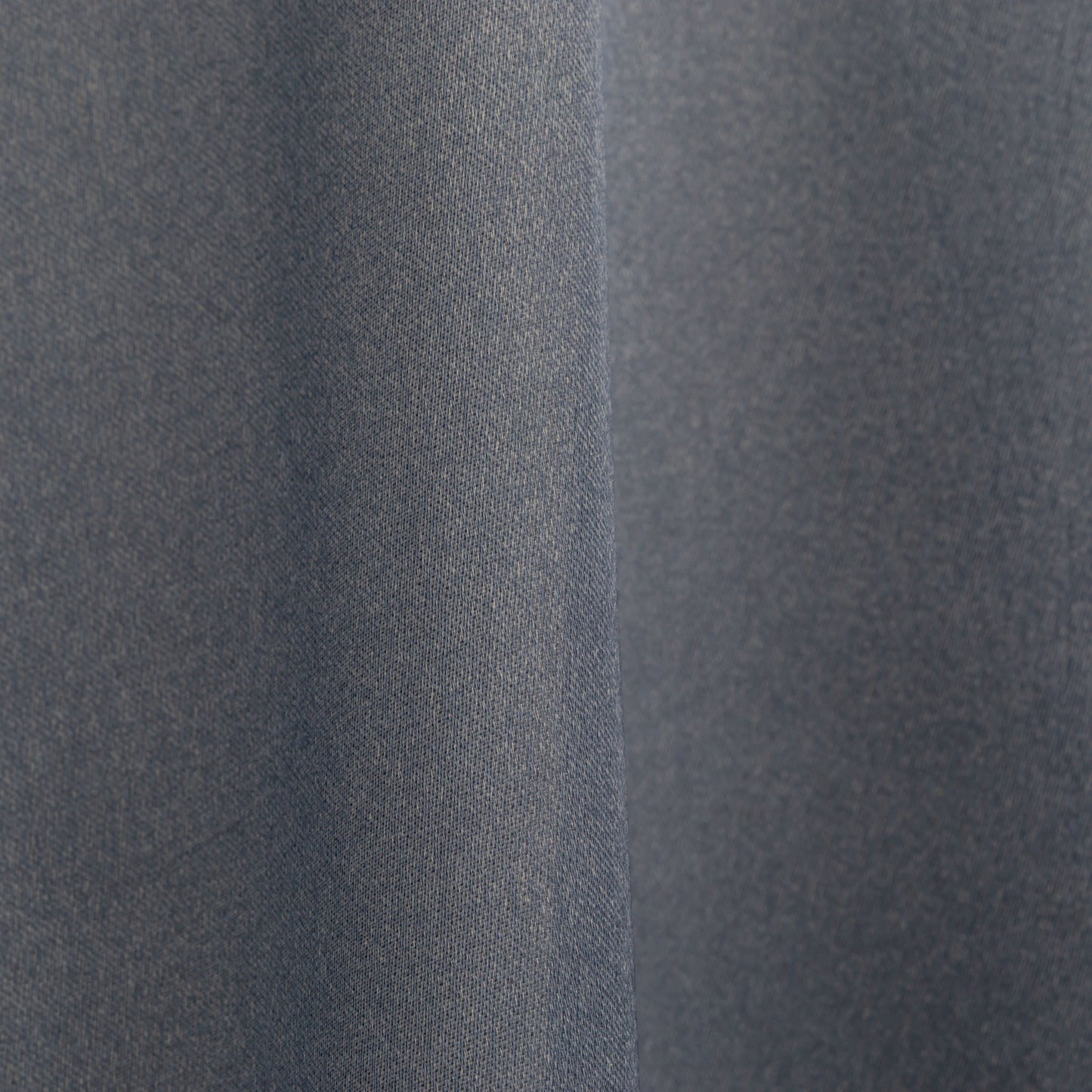 Eșarfă fină și deosebită cu efect mătase, albastru degrade, 185 x 90 cm