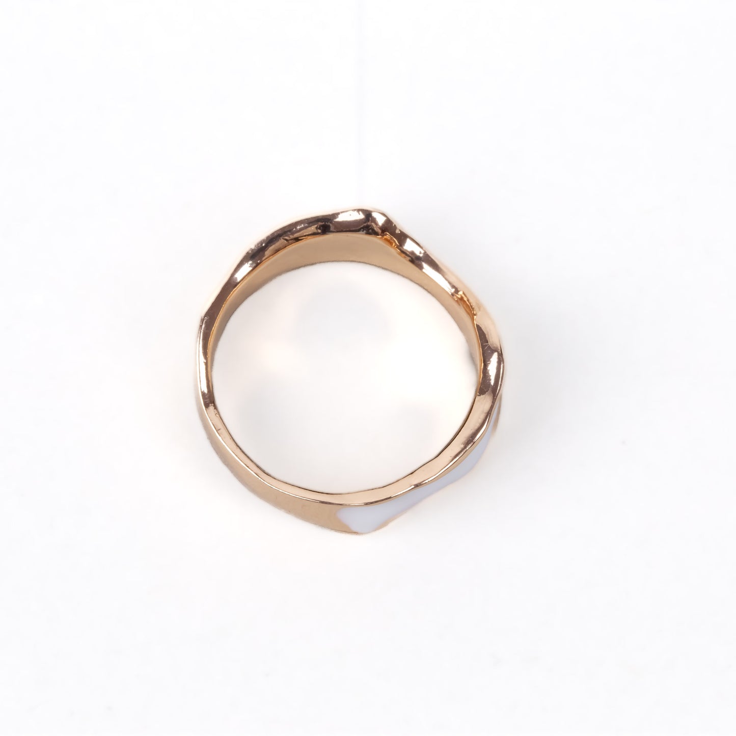 Inel auriu cu formă abstractă și accent color - Alb