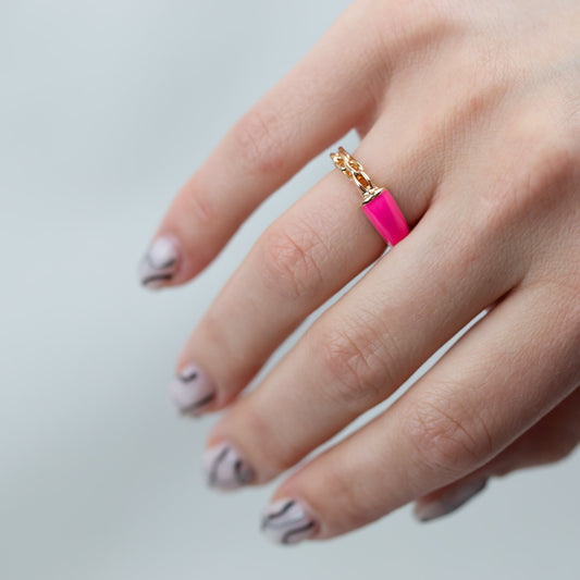 Inel auriu cu formă de zale și accent color - Roz Neon