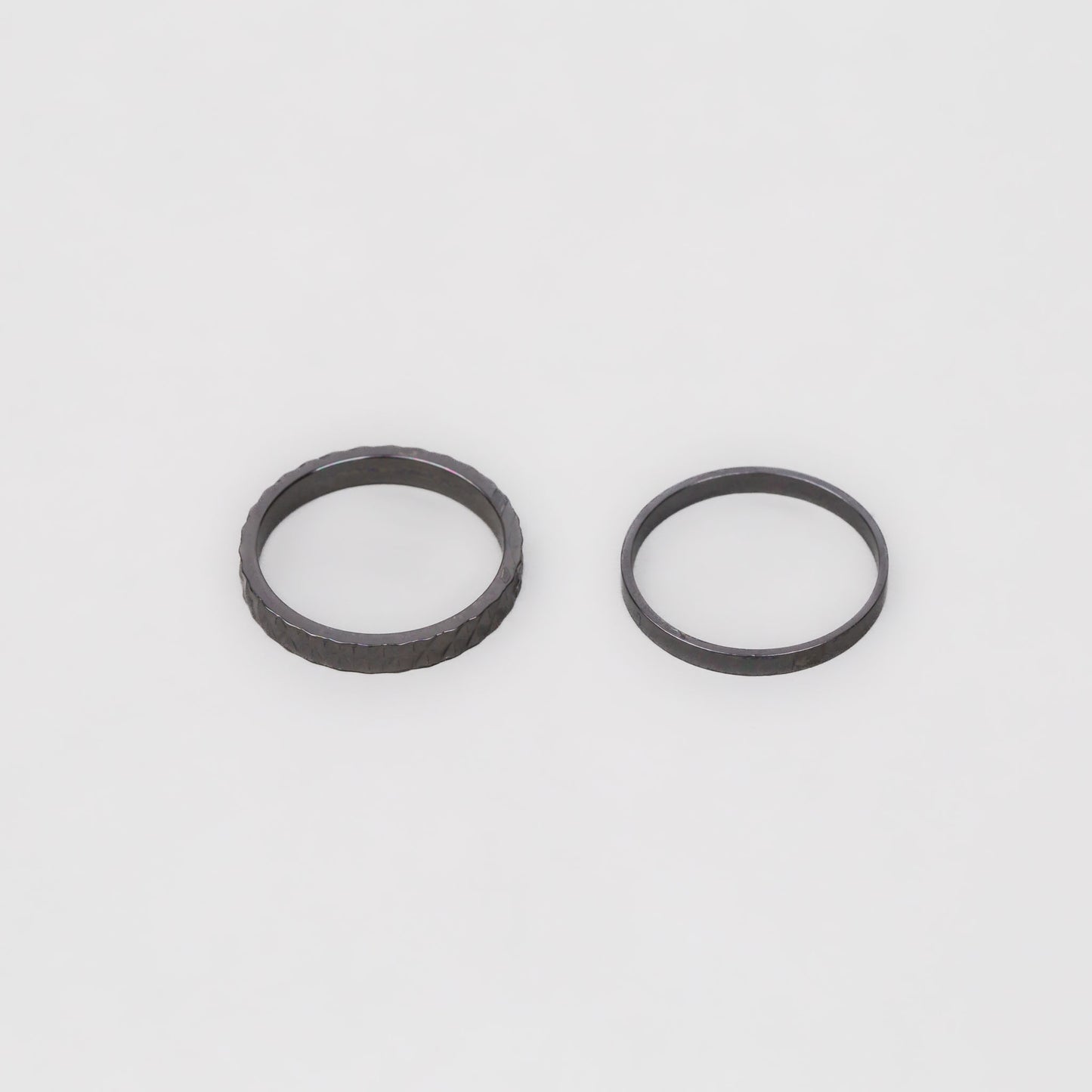 Inele simple în stil minimal cu forme de diamant, set 2 buc - Negru