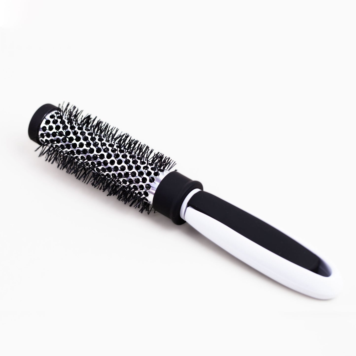 Perie de păr rotundă cu perforații și mâner alb/negru, diametru 4 cm -