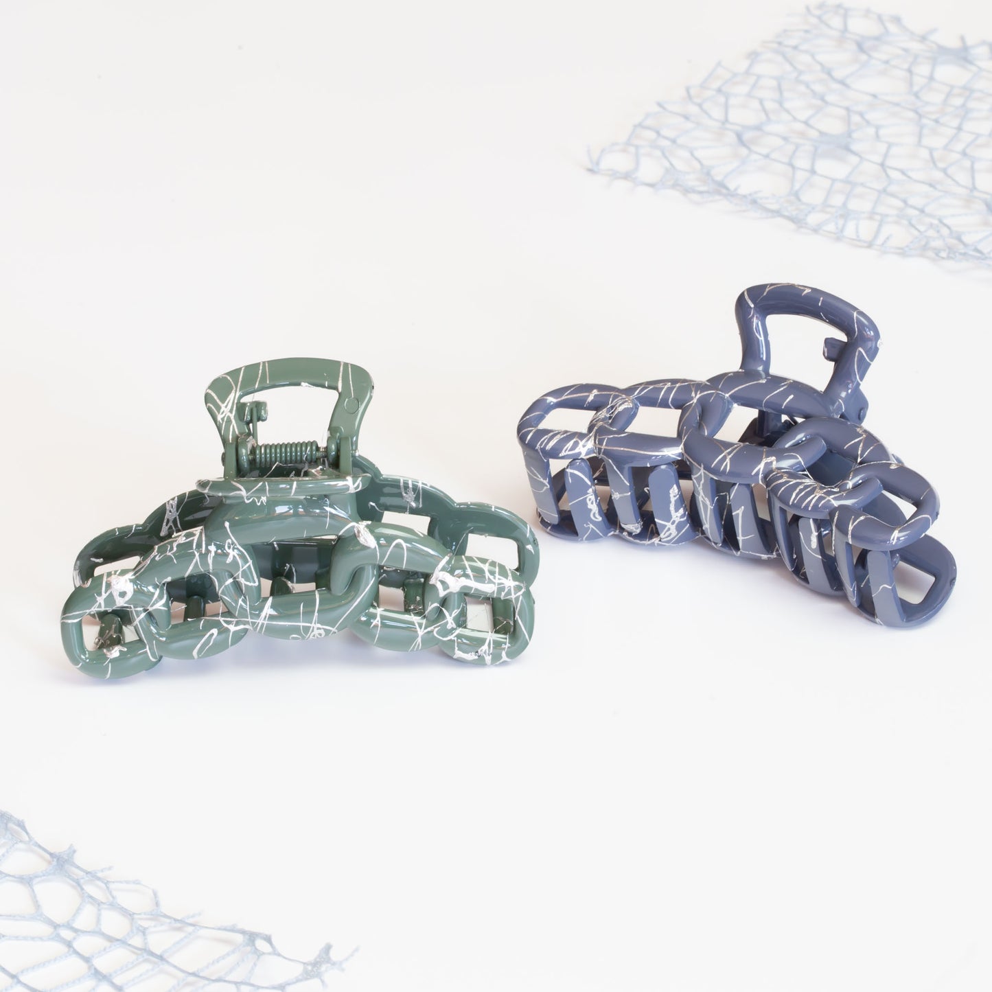 Set 2 clame păr mari în formă de zale cu accente argintii, textură lucioasă - Ocean Mix