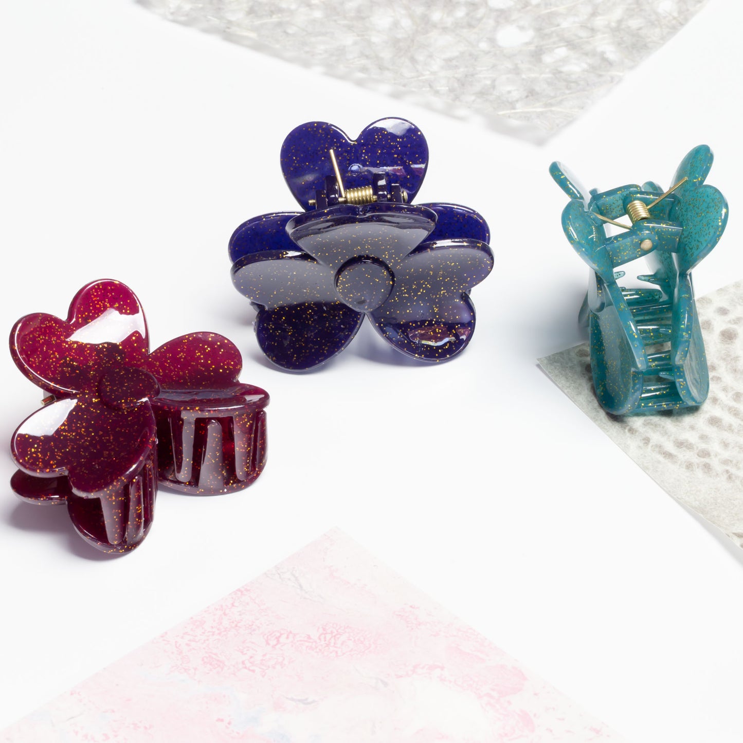 Set 3 clame păr în formă de floare cu puncte aurii - Whitchy Mix