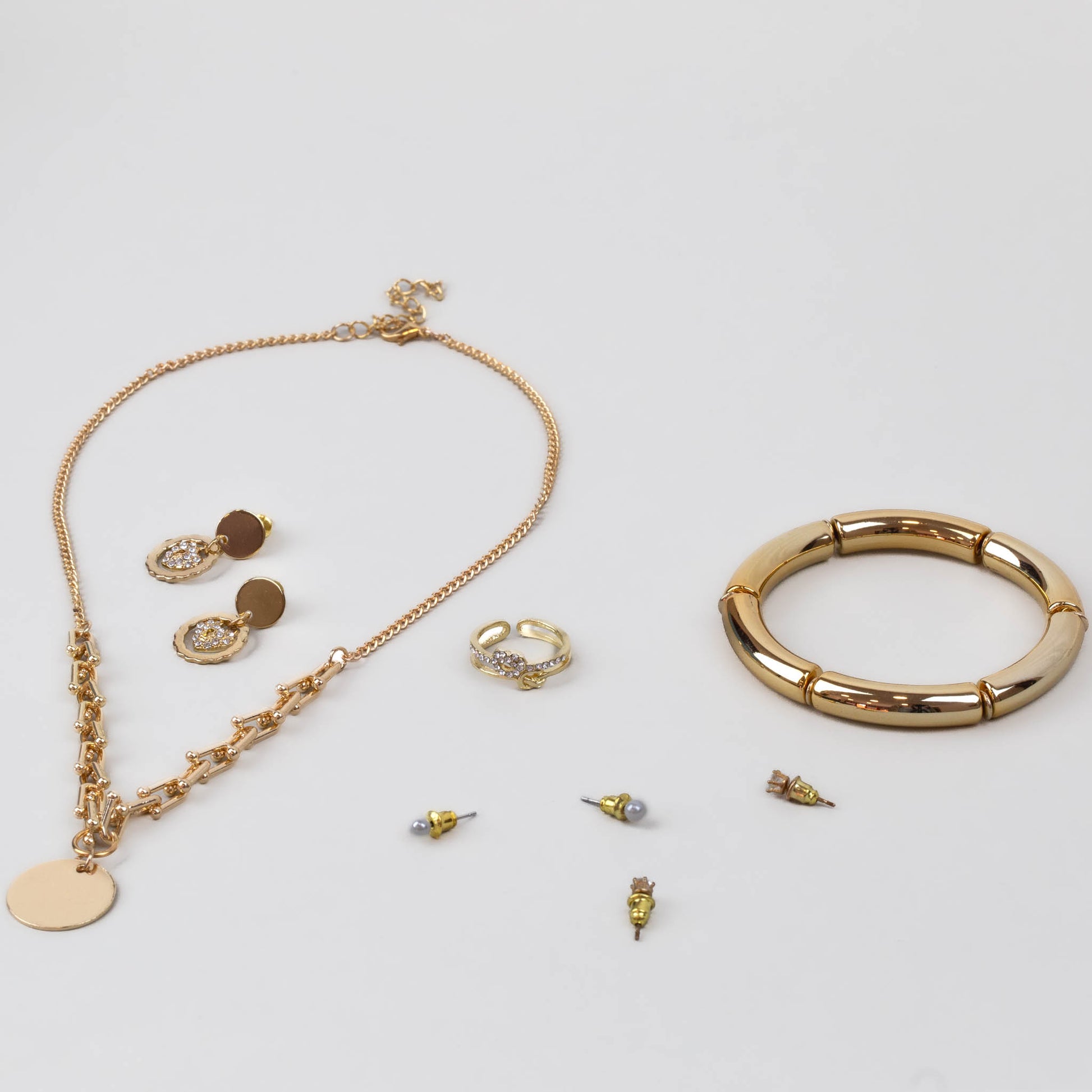 Set cadou cercei, brățară, colier, inel - Palatul Auriu (Cringe AF)