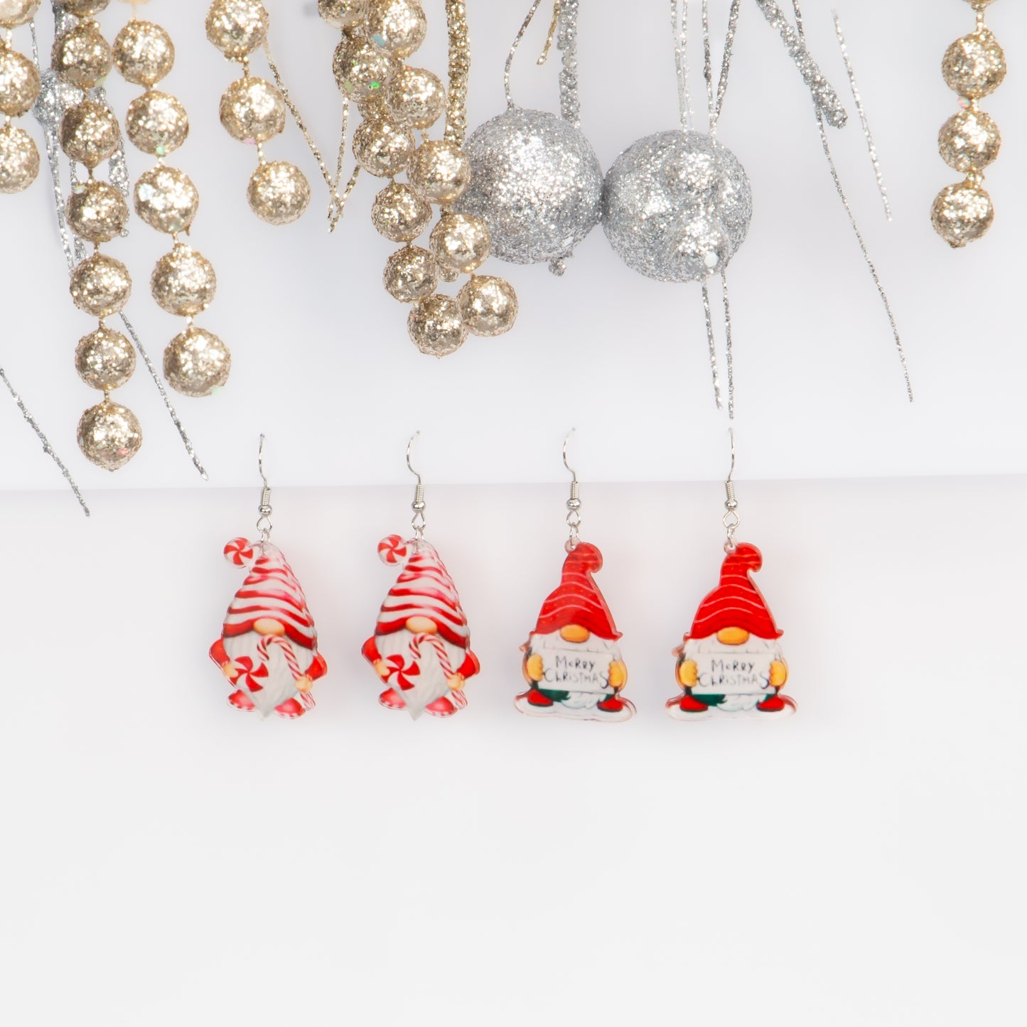 Set cercei cu motive de Crăciun Little Helpers, 2 perechi - Roșu