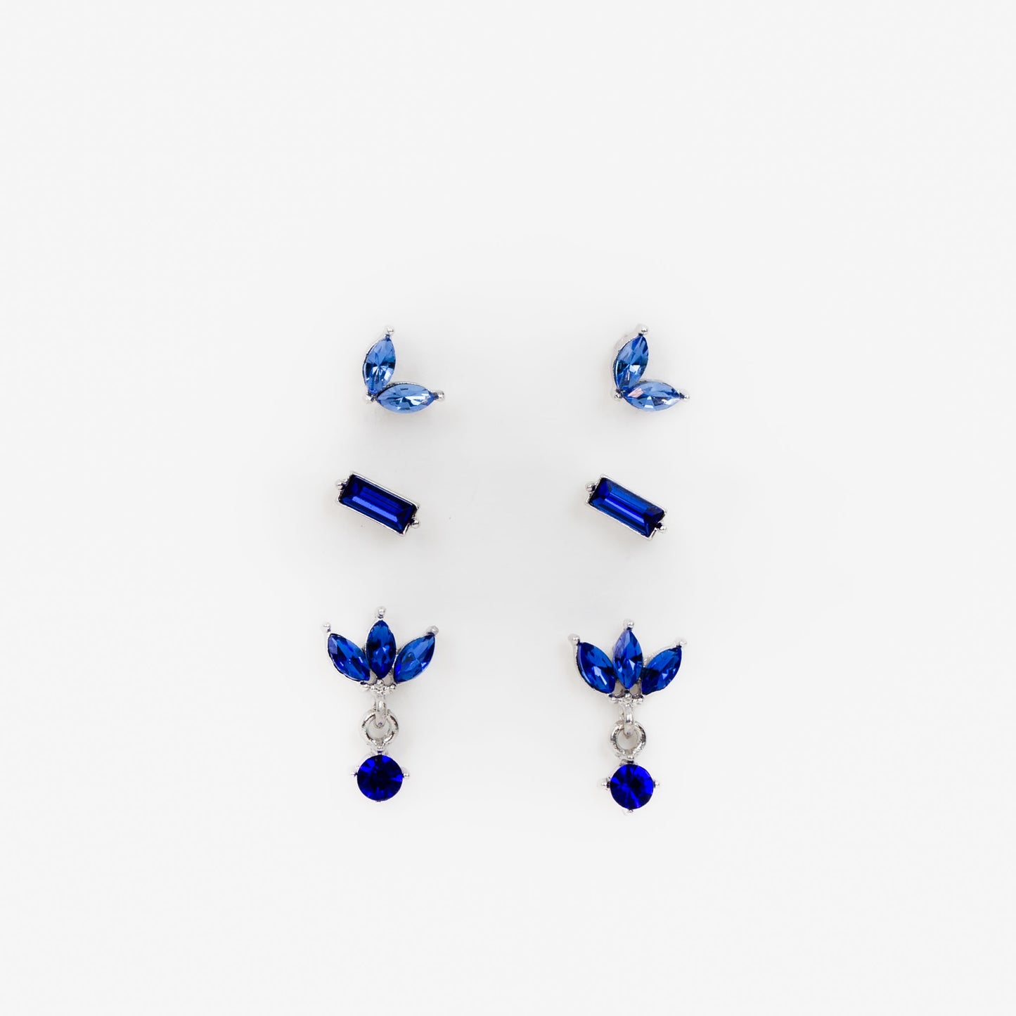 Set cercei mici cu forme de amuletă și pietre, 3 perechi - Albastru