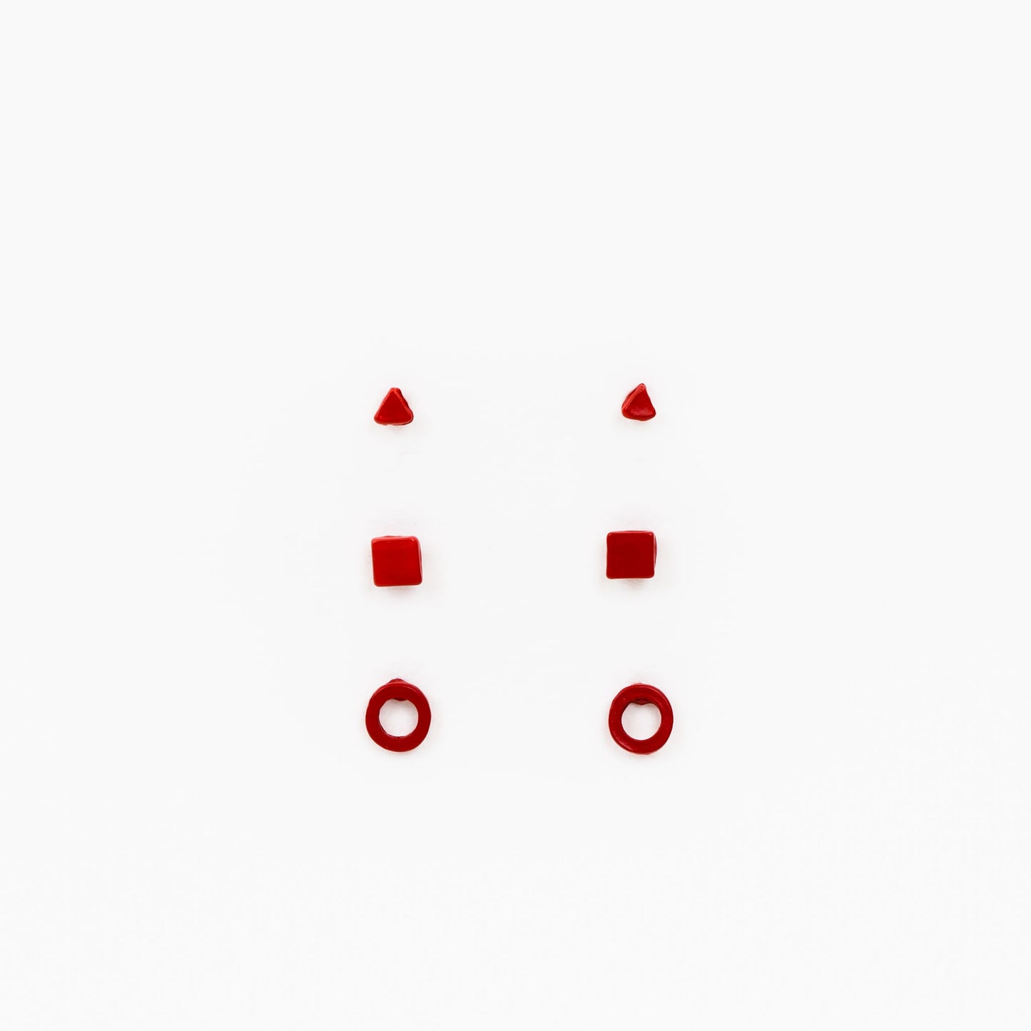 Set cercei mici cu forme geometrice, 3 perechi - Roșu