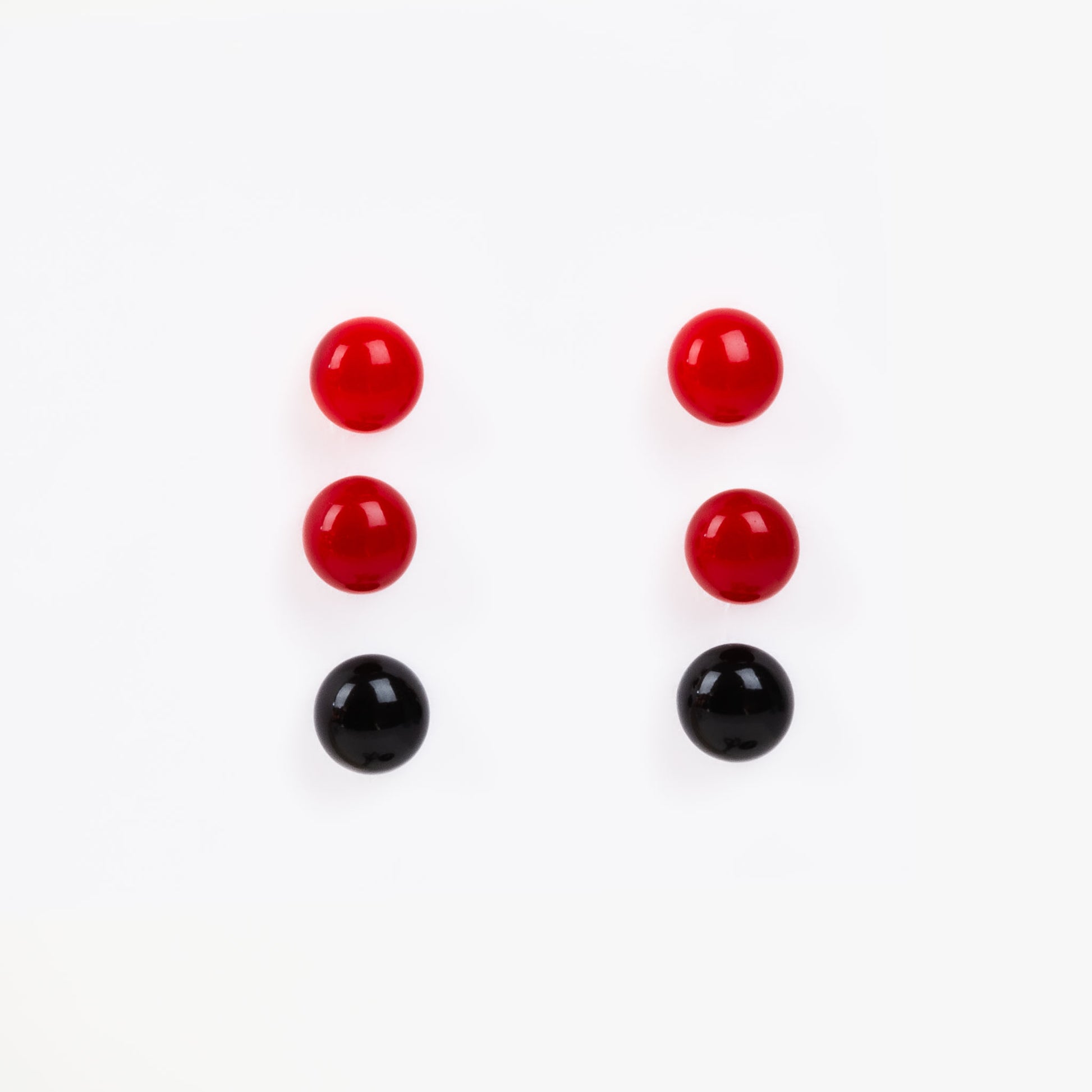 Set cercei mici cu perle colorate în nuanțe, 3 perechi - Roșu Mix