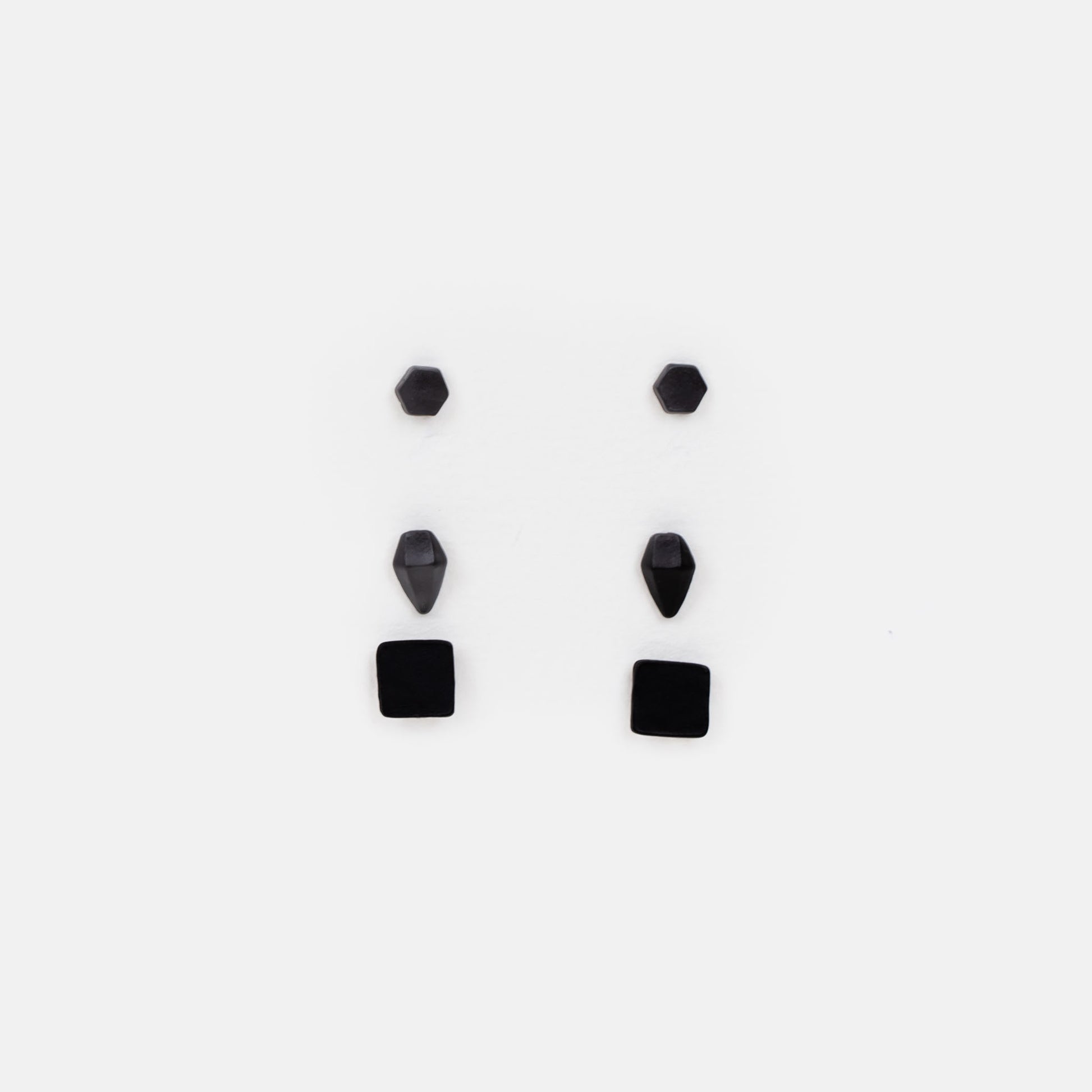 Set cercei mici negri cu forme geometrice, 3 perechi - Negru