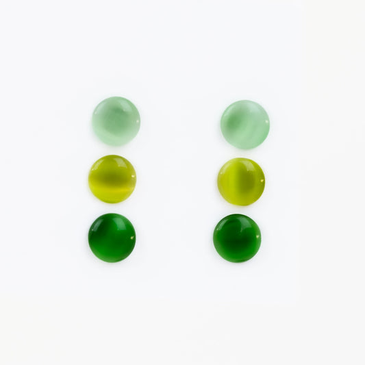 Set cercei mici tip buton cu textură fină sidefată, 3 perechi - Verde Mix