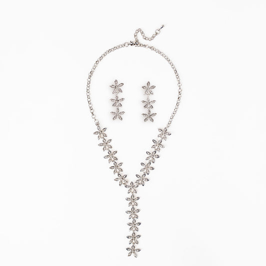 Set colier și cercei cu forme de flori simetrice și ștrasuri - Argintiu
