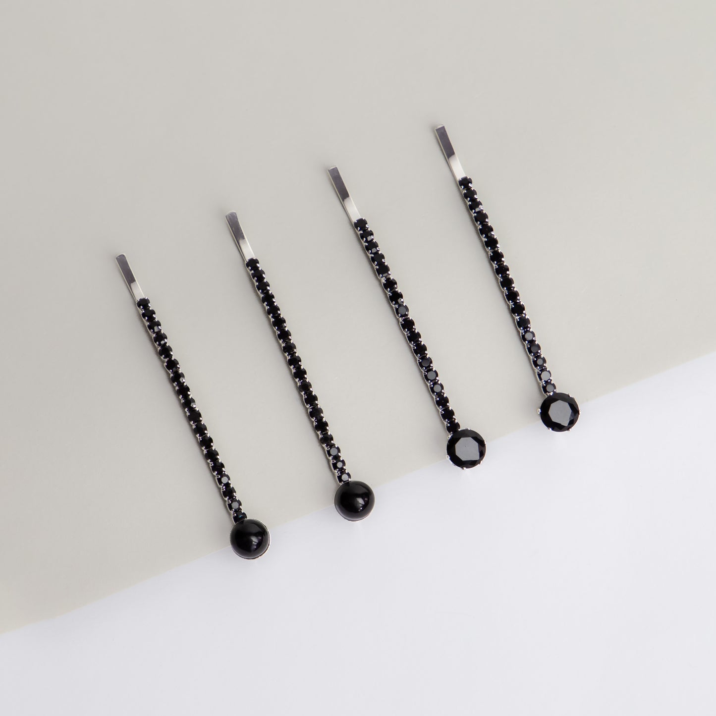 Agrafe de păr elegante cu ștrasuri, perle și pietre, set 4 - Negru