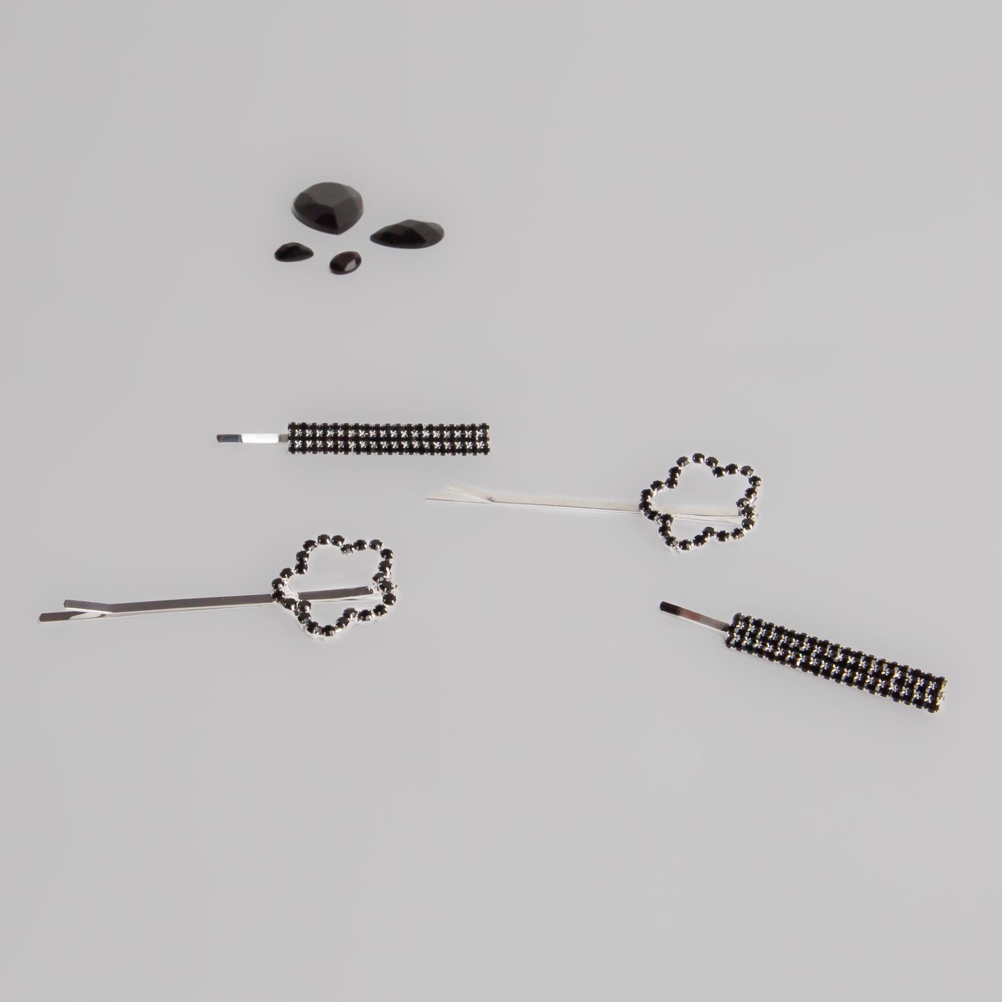 Agrafe de păr rafinate blooming glam cu ștrasuri, set 4 - Negru