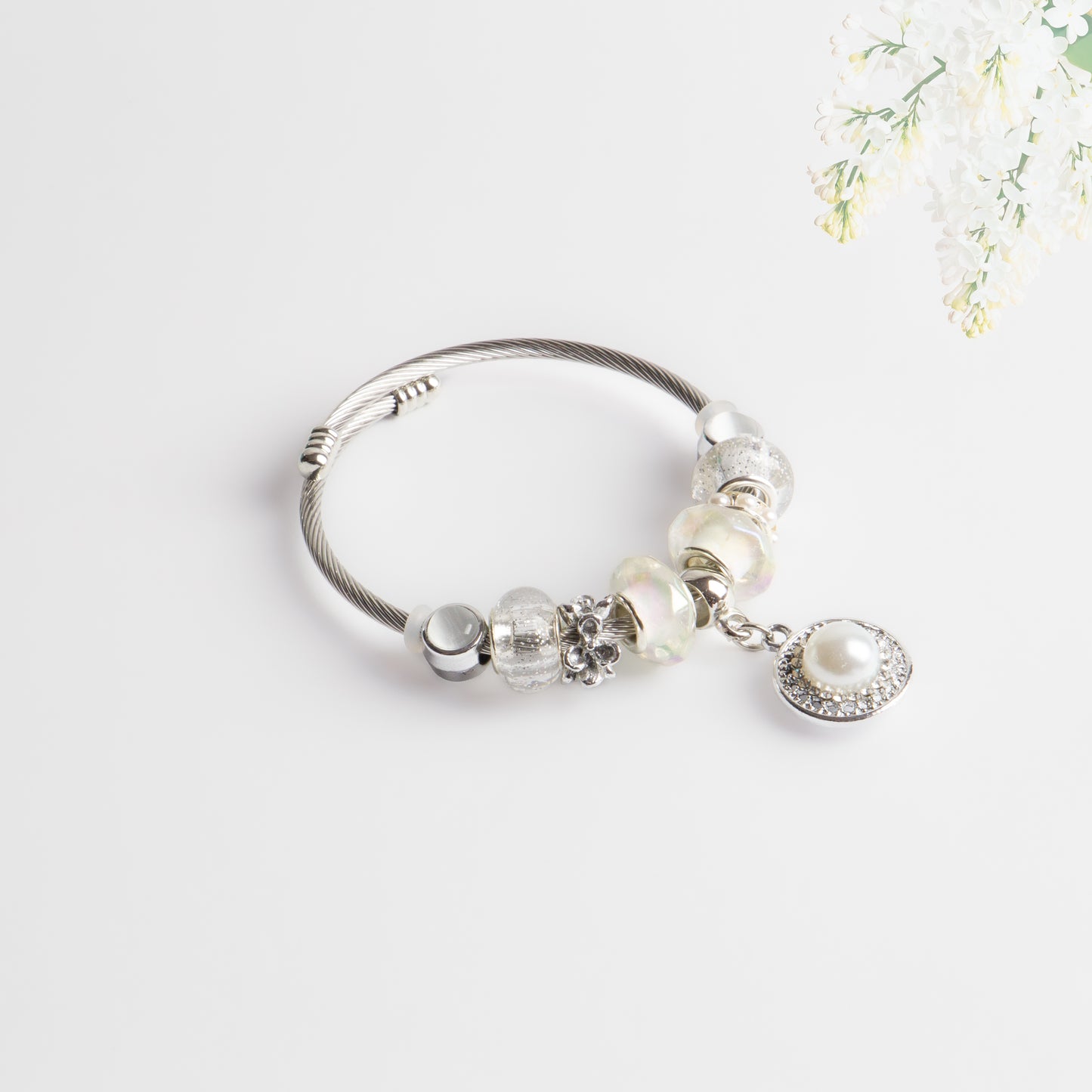 Brățară reglabilă snow pearl cu charm-uri și perle - Argintiu, Alb