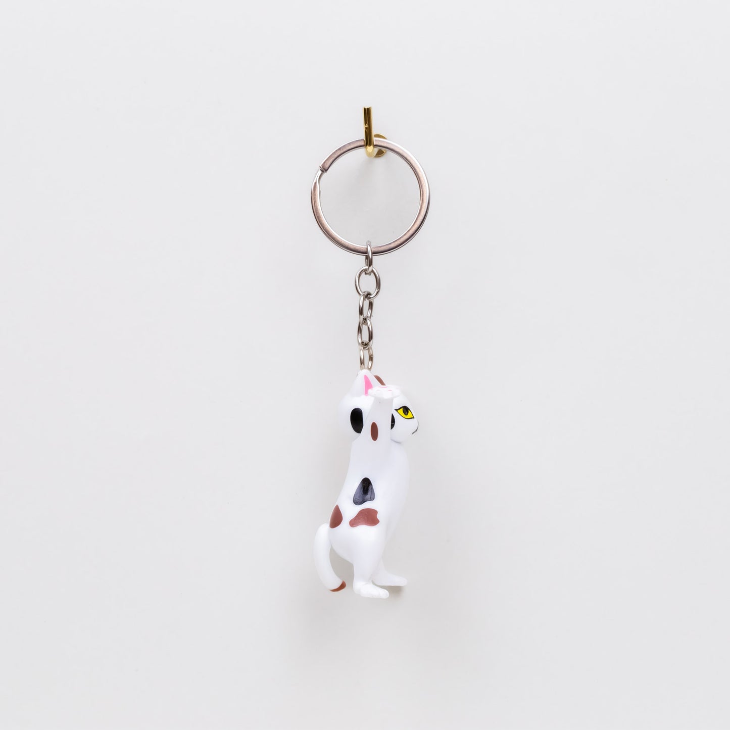 Breloc chei dancing cat - Alb, Maro