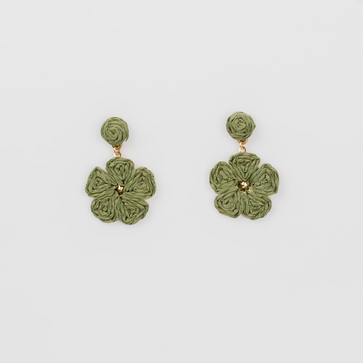 Cercei floare delicată din ratan - Verde Camo