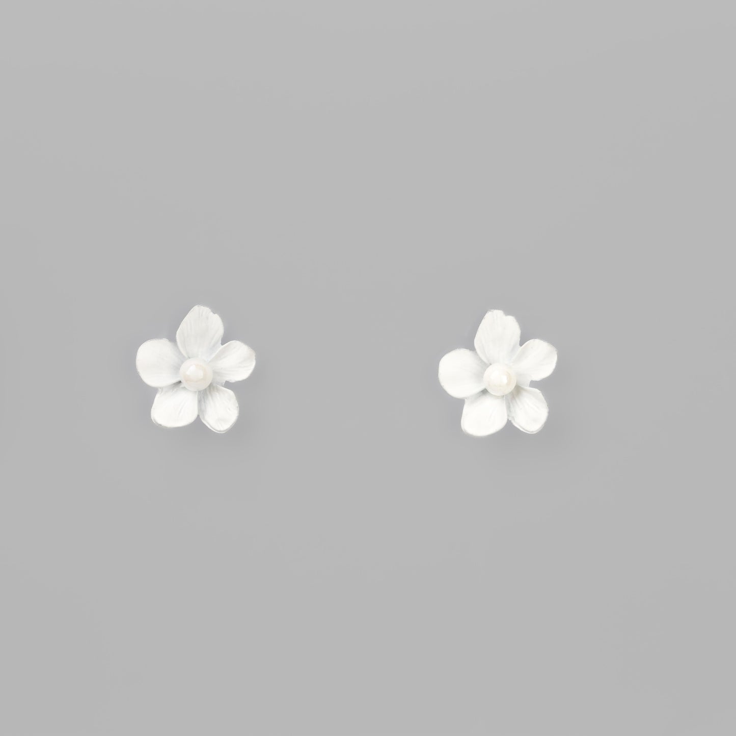 Cercei flori siliconate cu perle, set 2 - Alb, Negru
