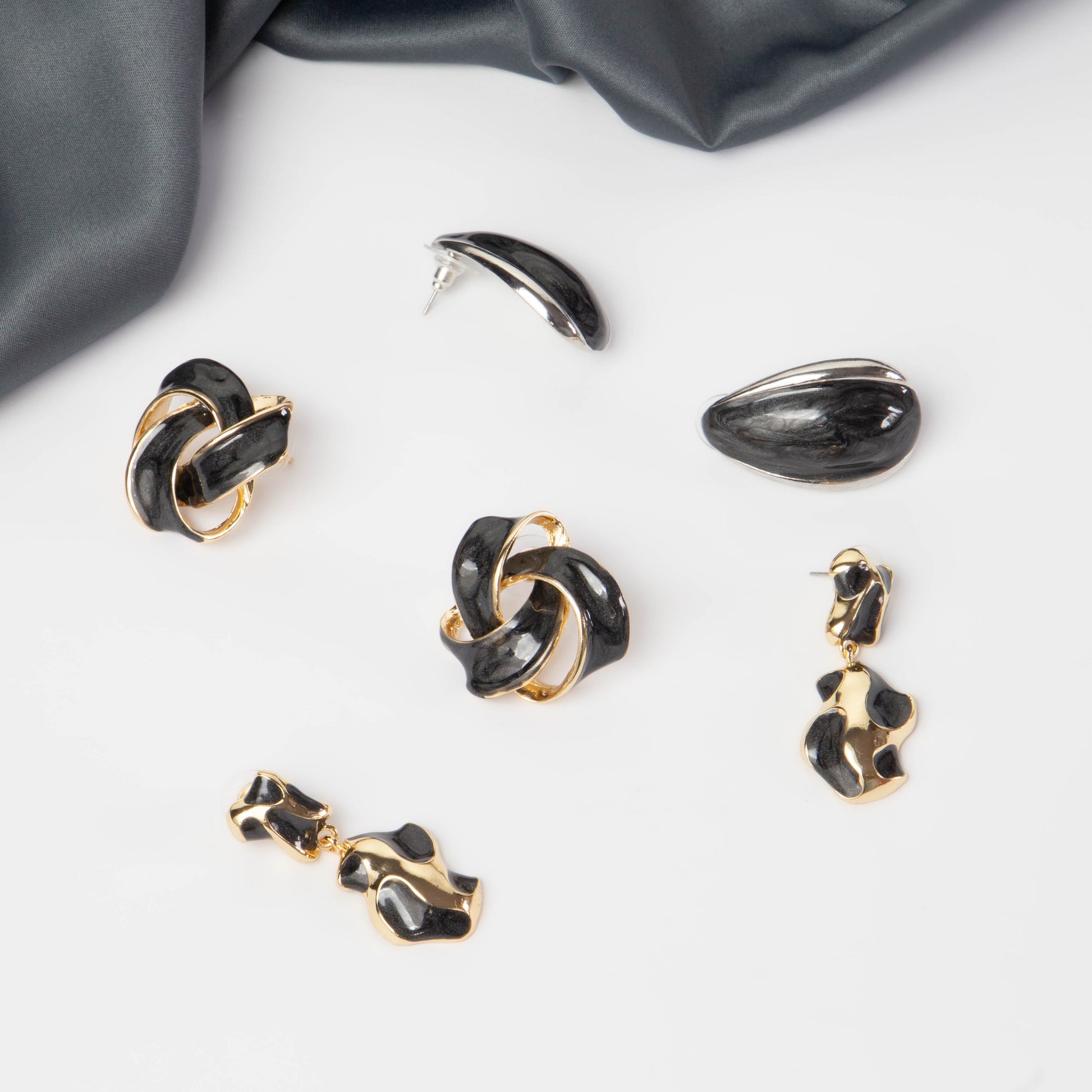 Cercei glossy diva mix, set 3 - Negru