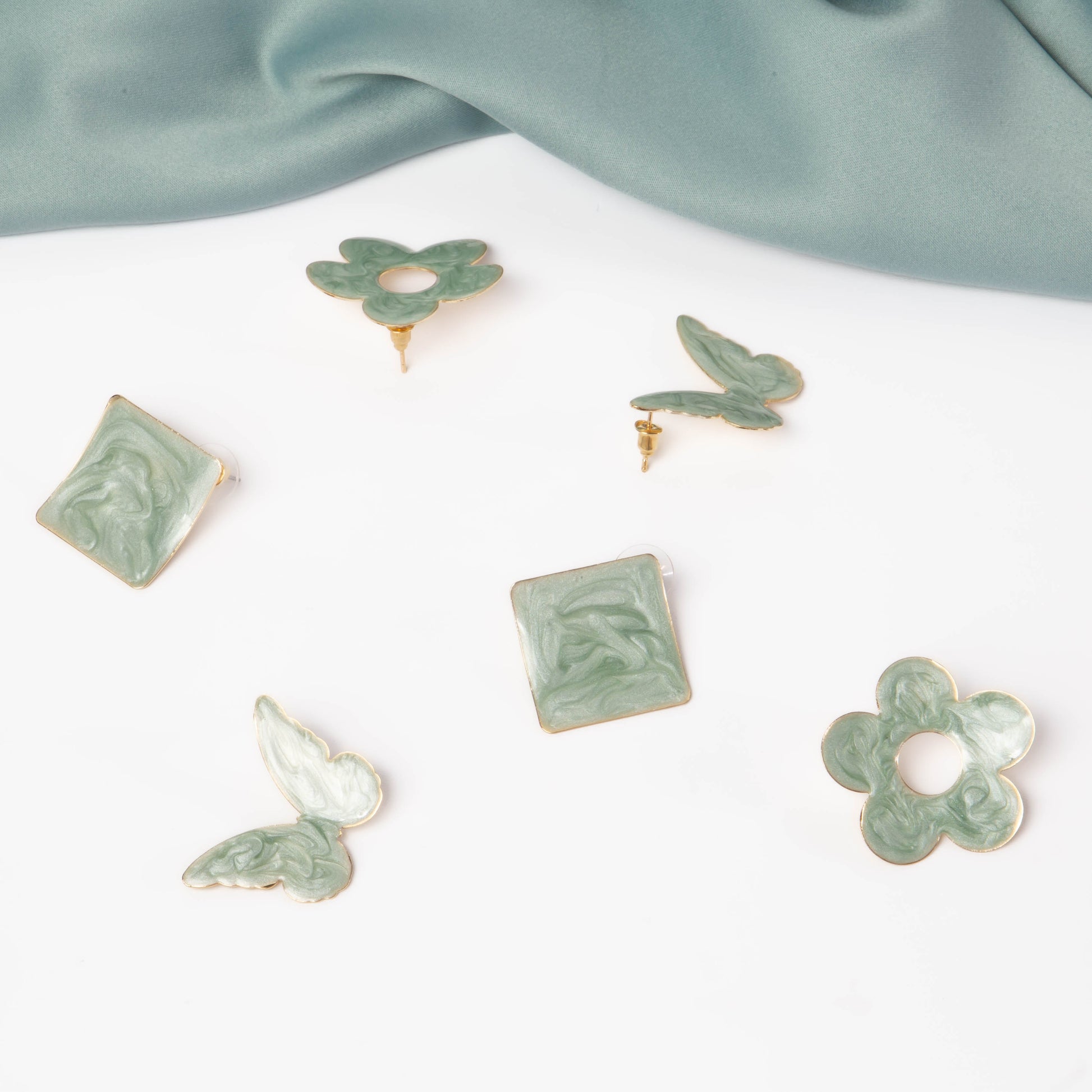 Cercei glossy diversity verde deschis, set 3