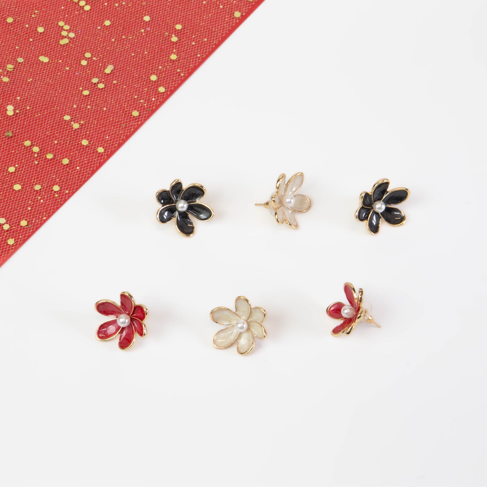 Cercei glossy flori suave cu perle, set 3 - Bold Mix