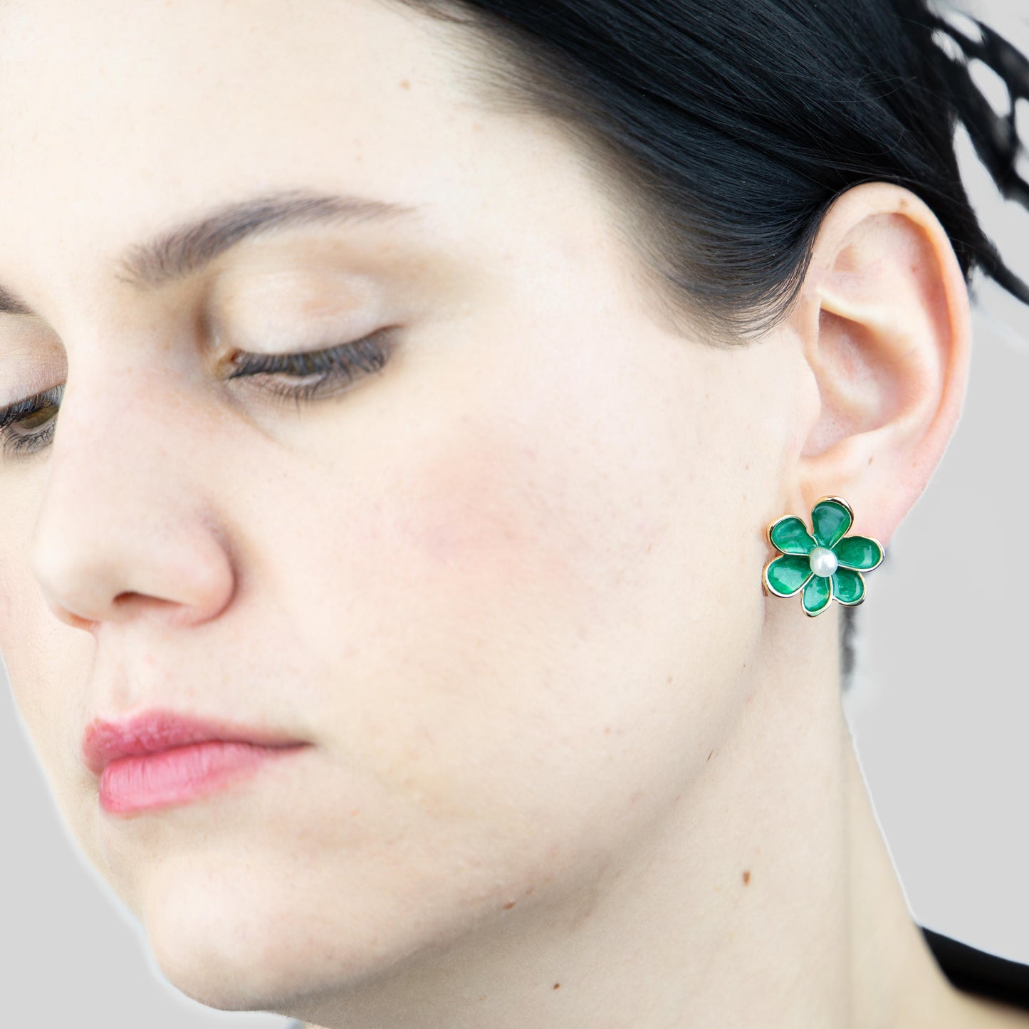 Cercei glossy flori suave cu perle, set 3 - Verde Mix
