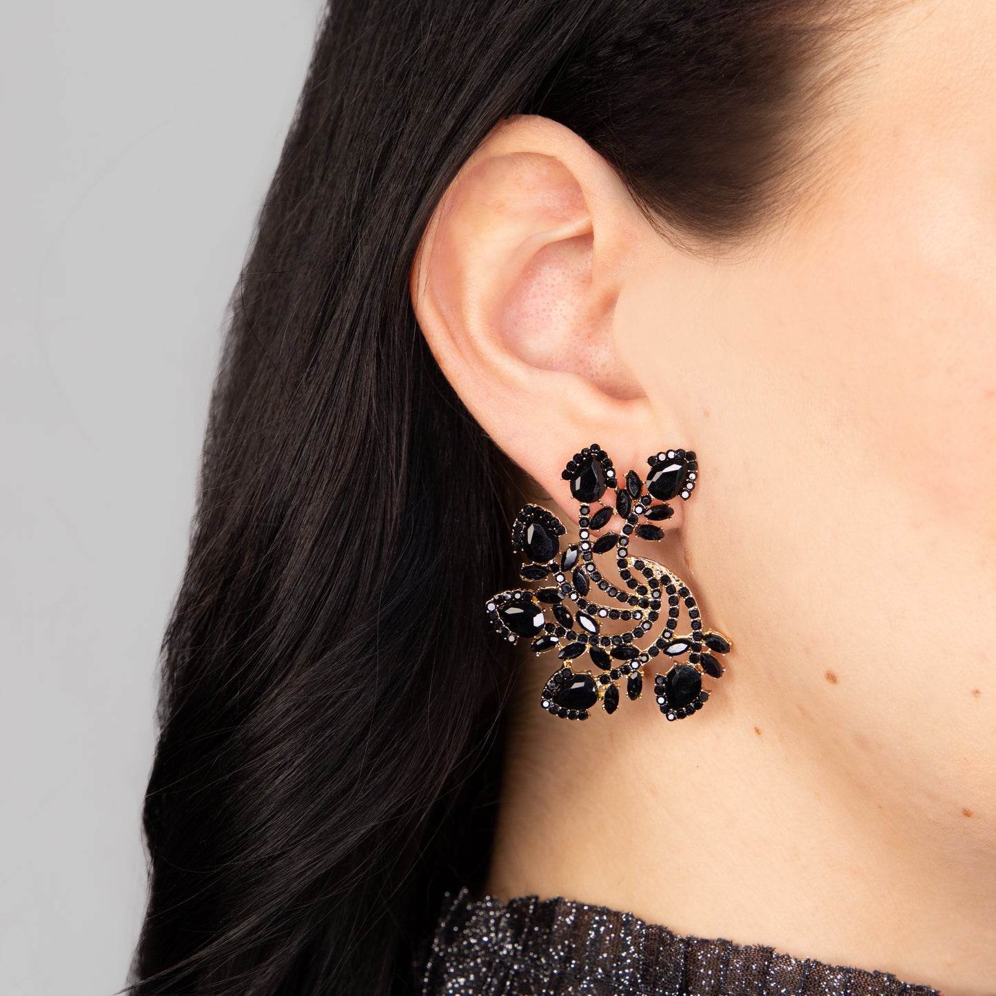 Cercei mari eleganți cu pietre rafinate, Spriala Universului - Negru