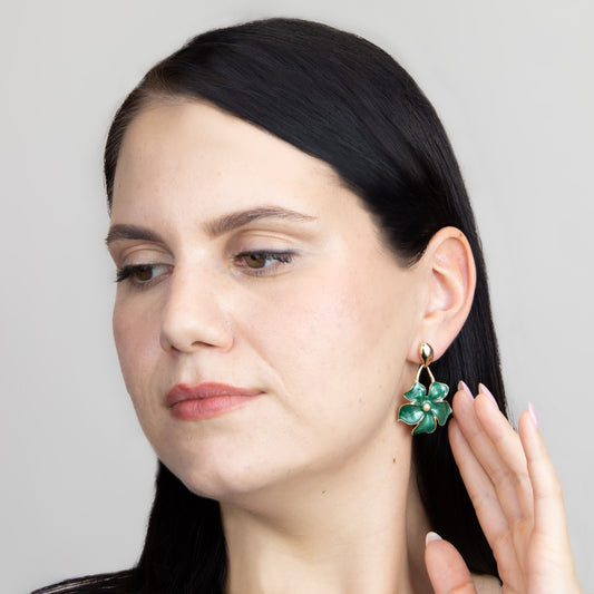 Cercei metalici flori elegante - Verde
