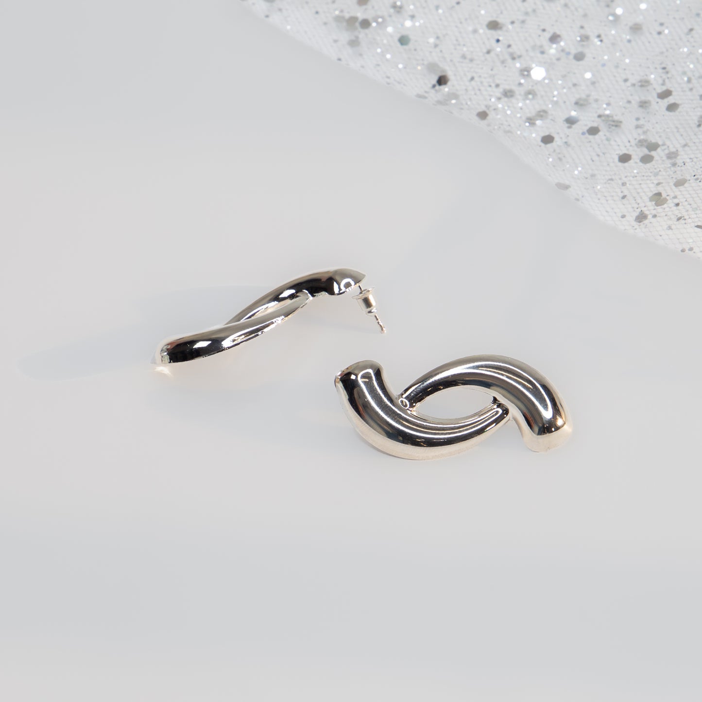 Cercei metalici Luminous Curve - Argintiu