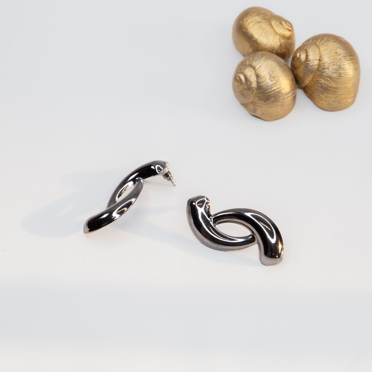 Cercei metalici Luminous Curve - Negru