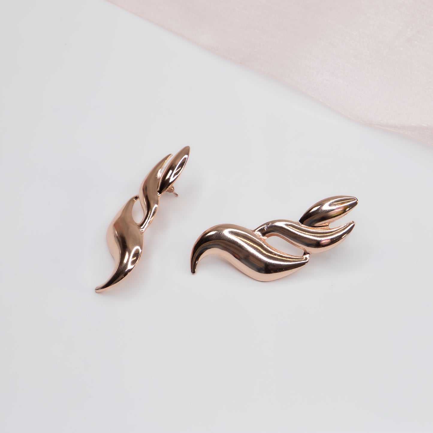 Cercei metalici Ornament Regal - Rose Gold