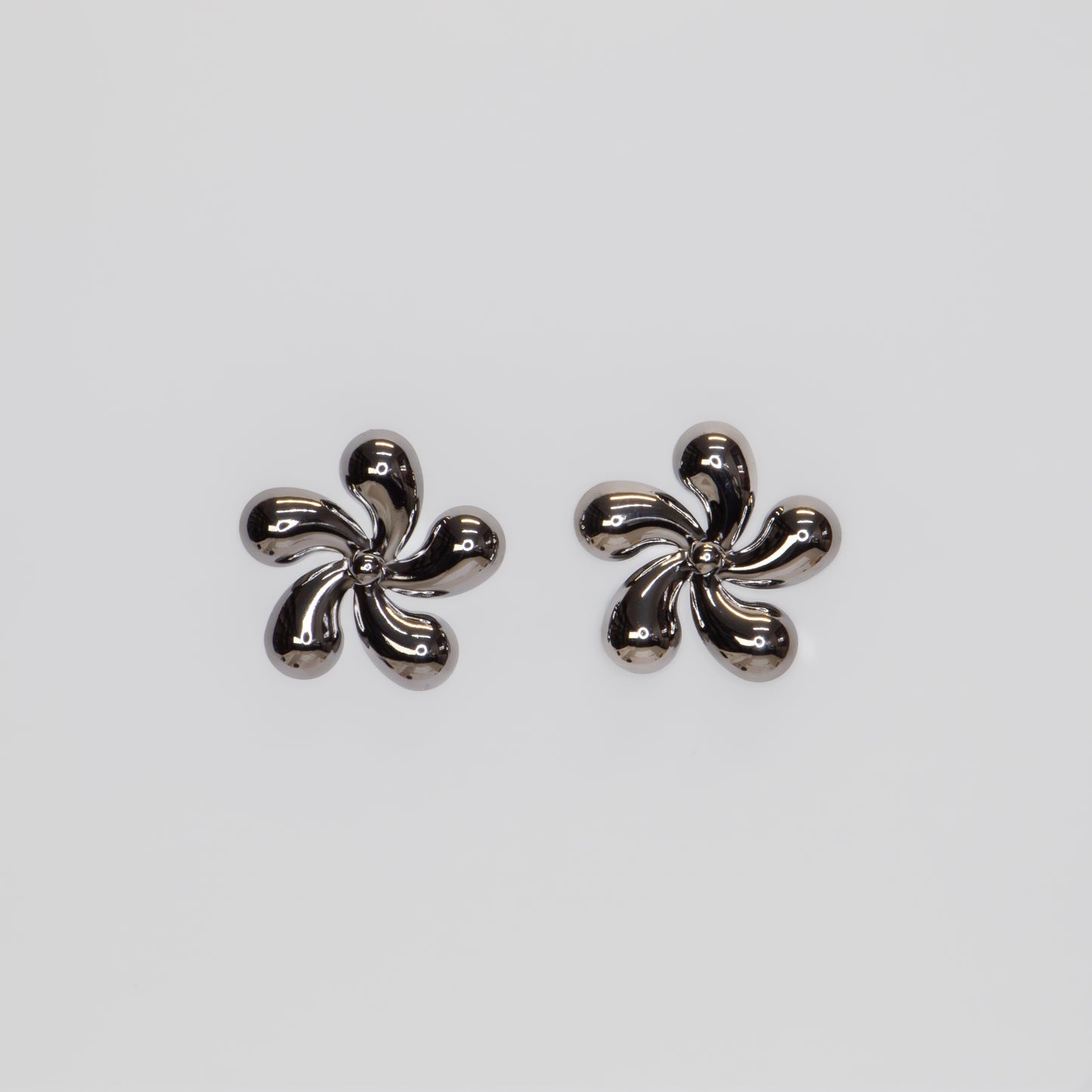 Cercei metalici Urban Bloom - Negru