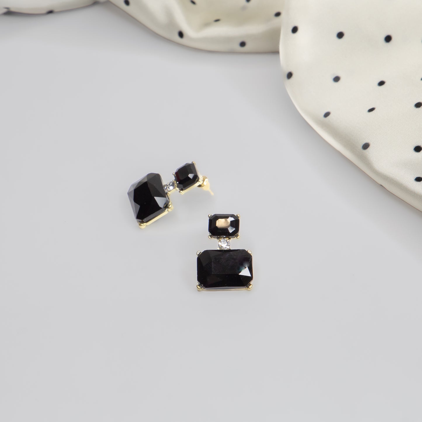 Cercei mici cu pietre fine, Elegant Blocks - Negru