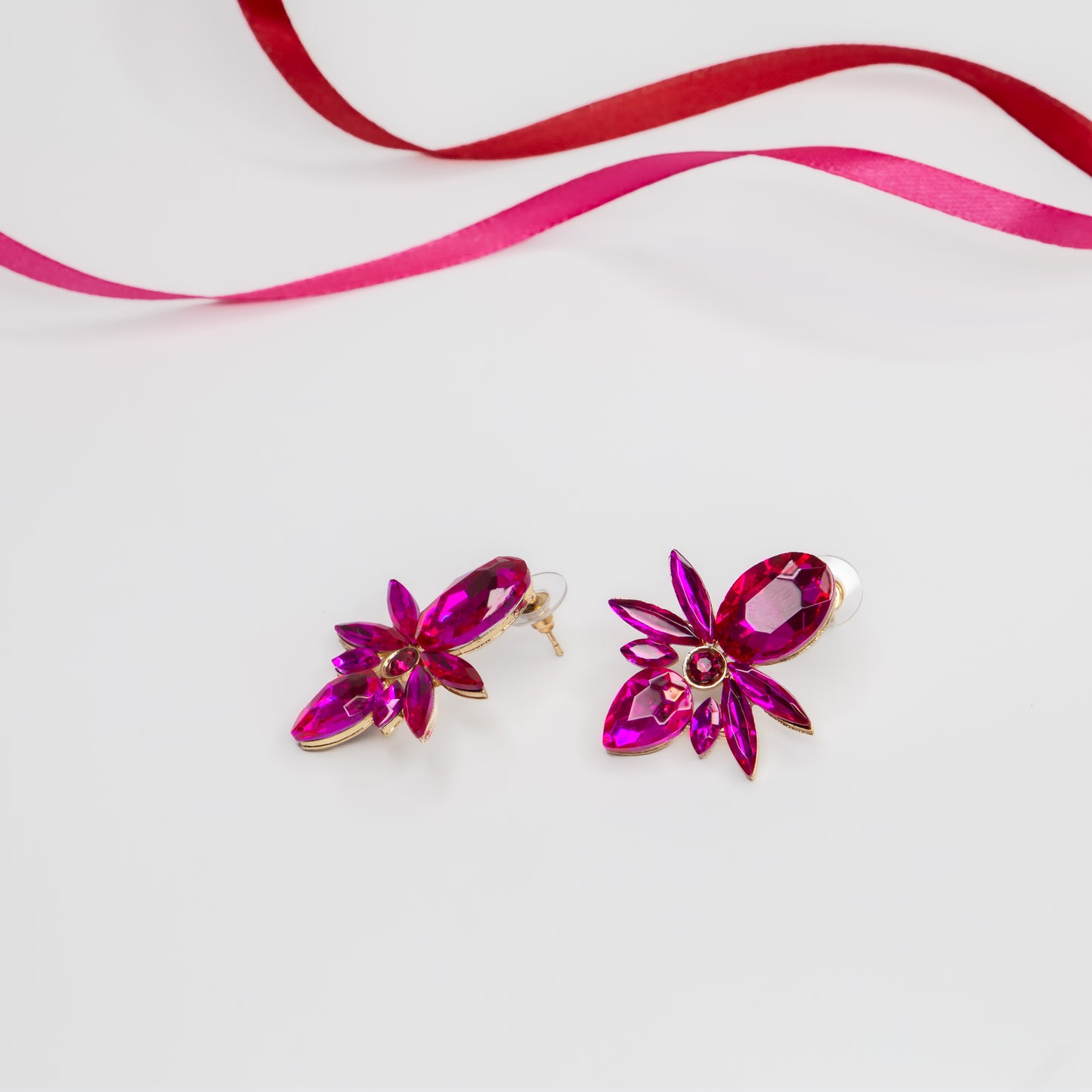 Cercei mici cu pietre strălucitoare, Timeless Shine - Magenta