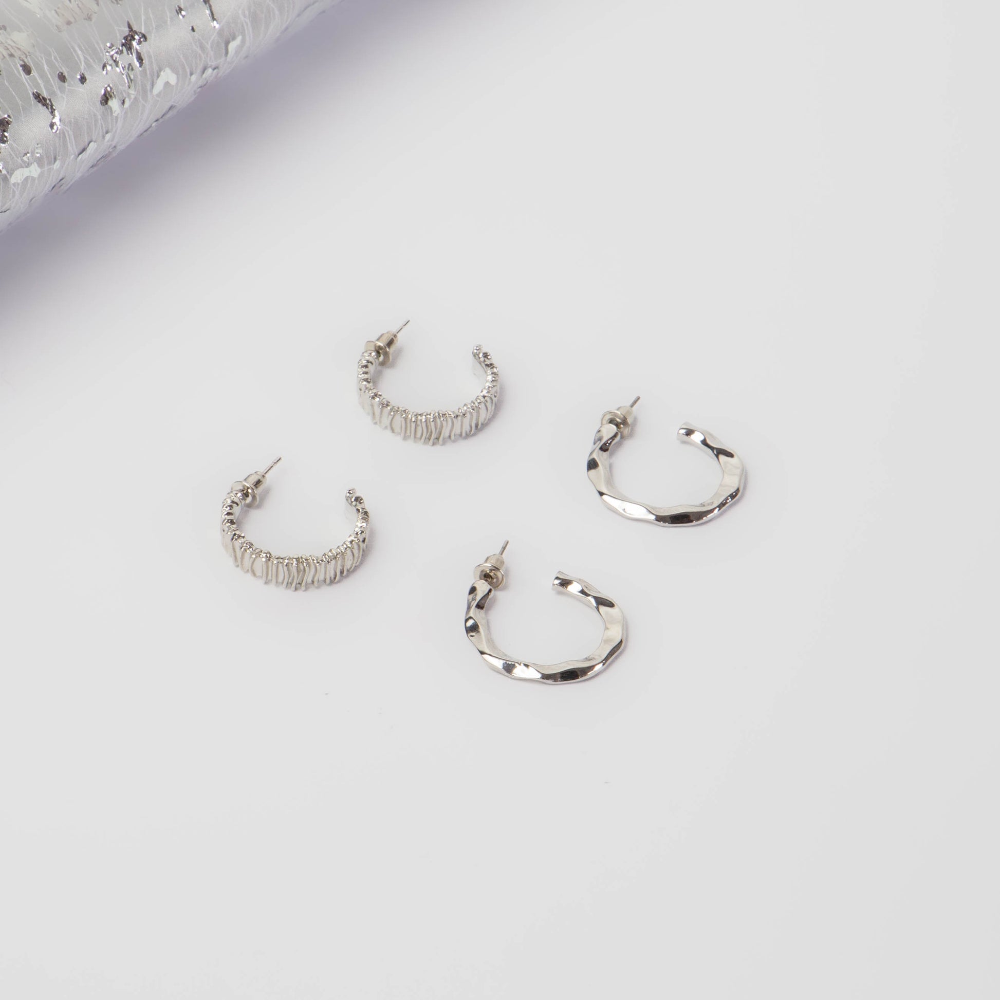 Cercei mici rotunzi decadence, set 2 - Argintiu