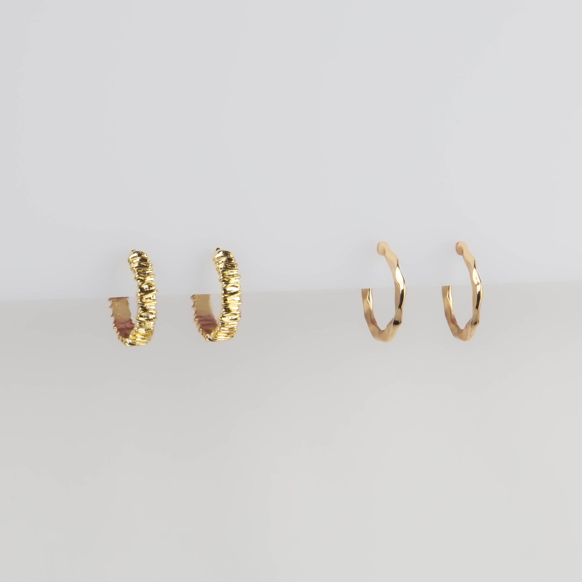 Cercei mici rotunzi decadence, set 2 - Auriu