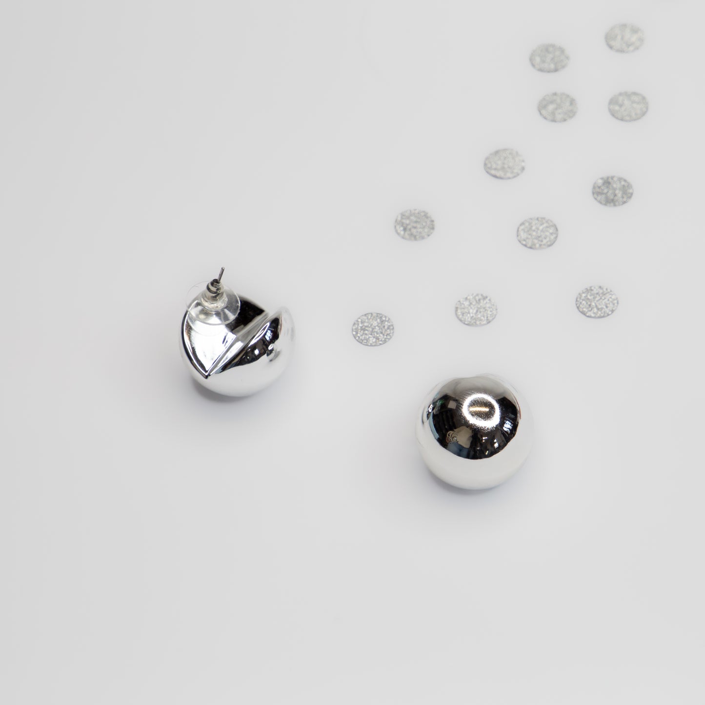 Cercei Mini Buton - Argintiu