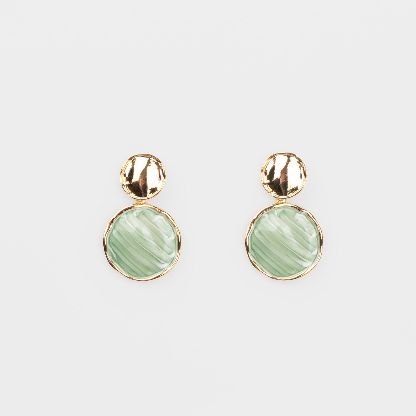 Cercei reliefați glossy cu accent - Verde Mist