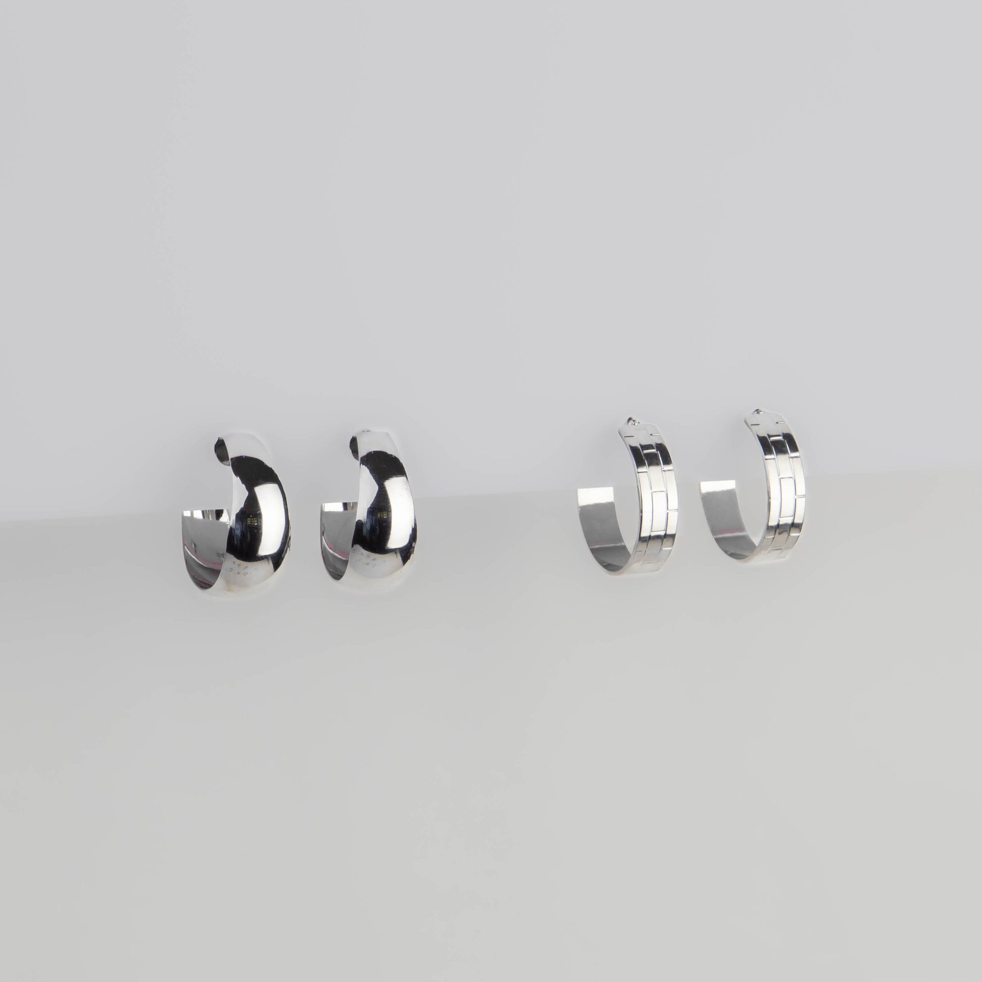 Cercei rotunzi minimal chic, set 2 - Argintiu