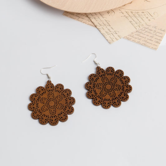 Cercei rustic flower ușori din lemn - Maro