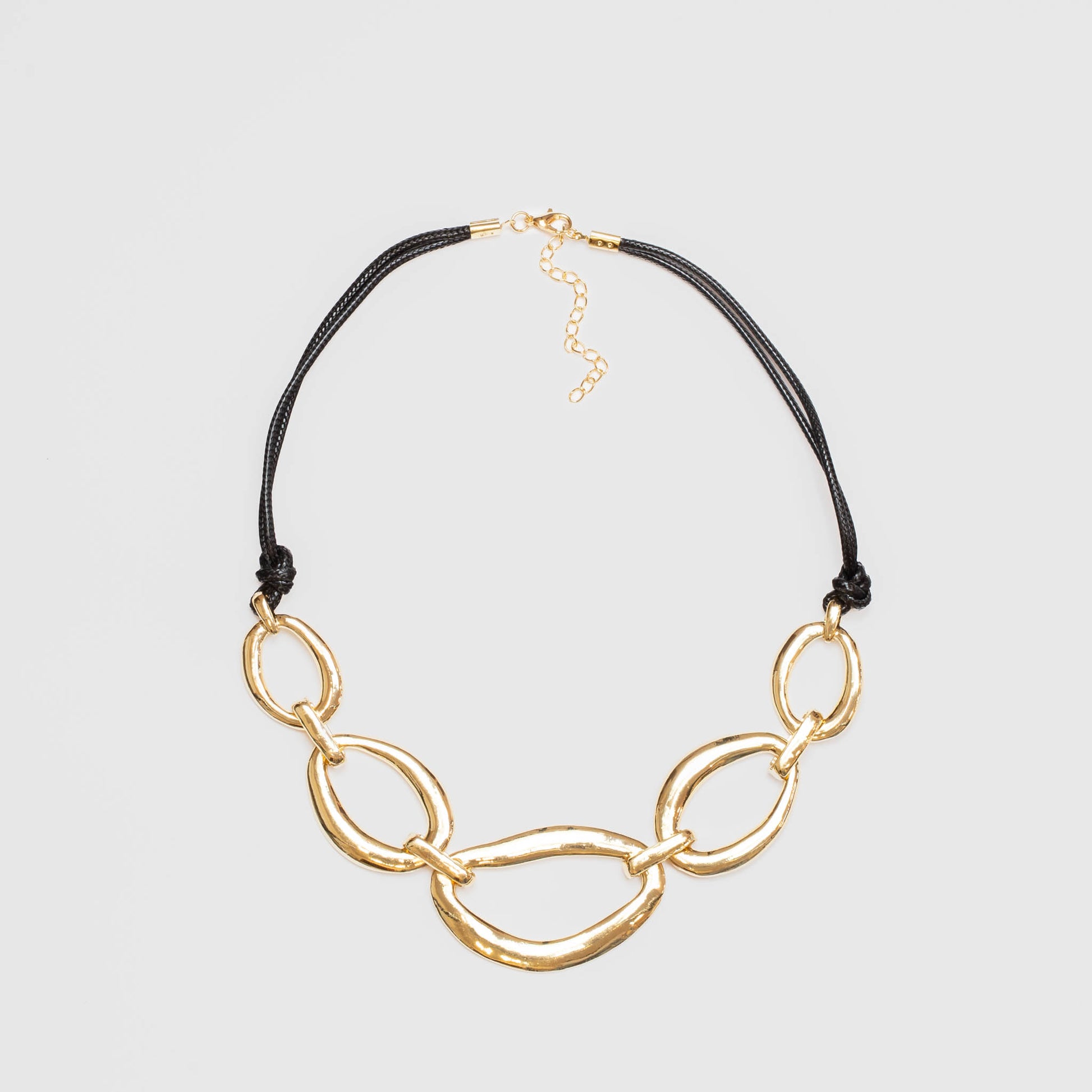 Colier cu ovaluri metalice - Negru Auriu
