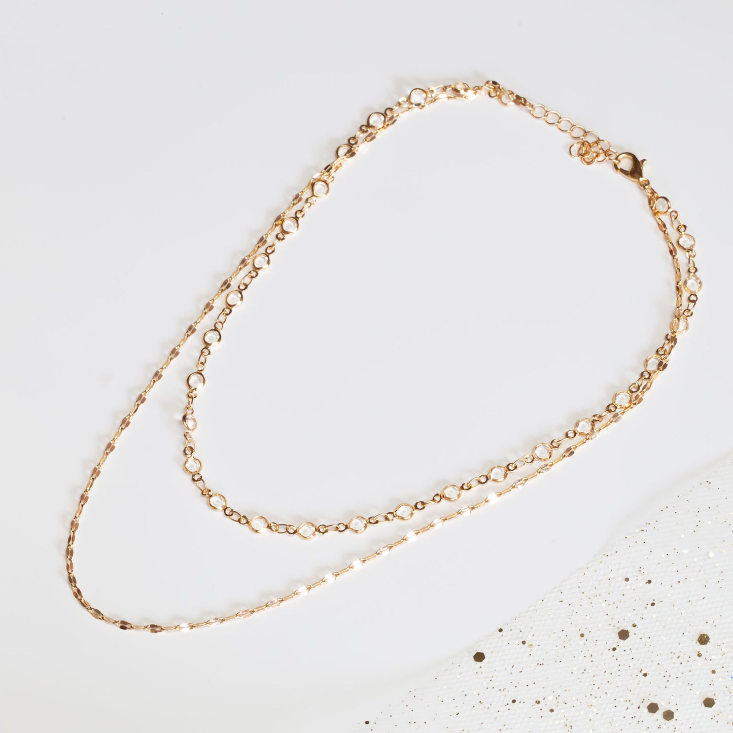 Colier dublu la baza gâtului cu lanțuri și pietre mici - Auriu