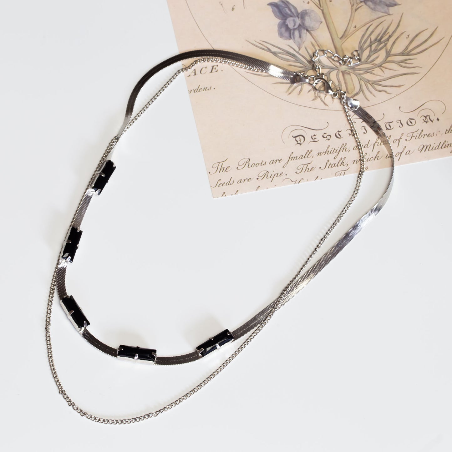 Colier dublu la baza gâtului cu pietre negre - Argintiu