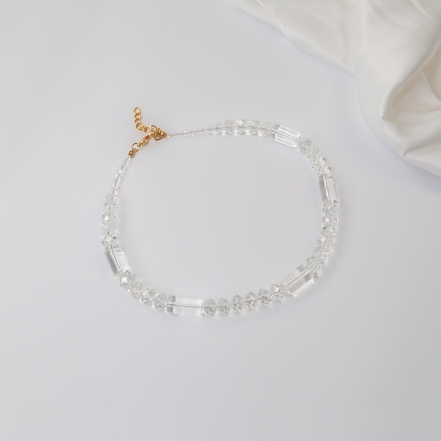 Colier elegant cu mărgele - Transparent