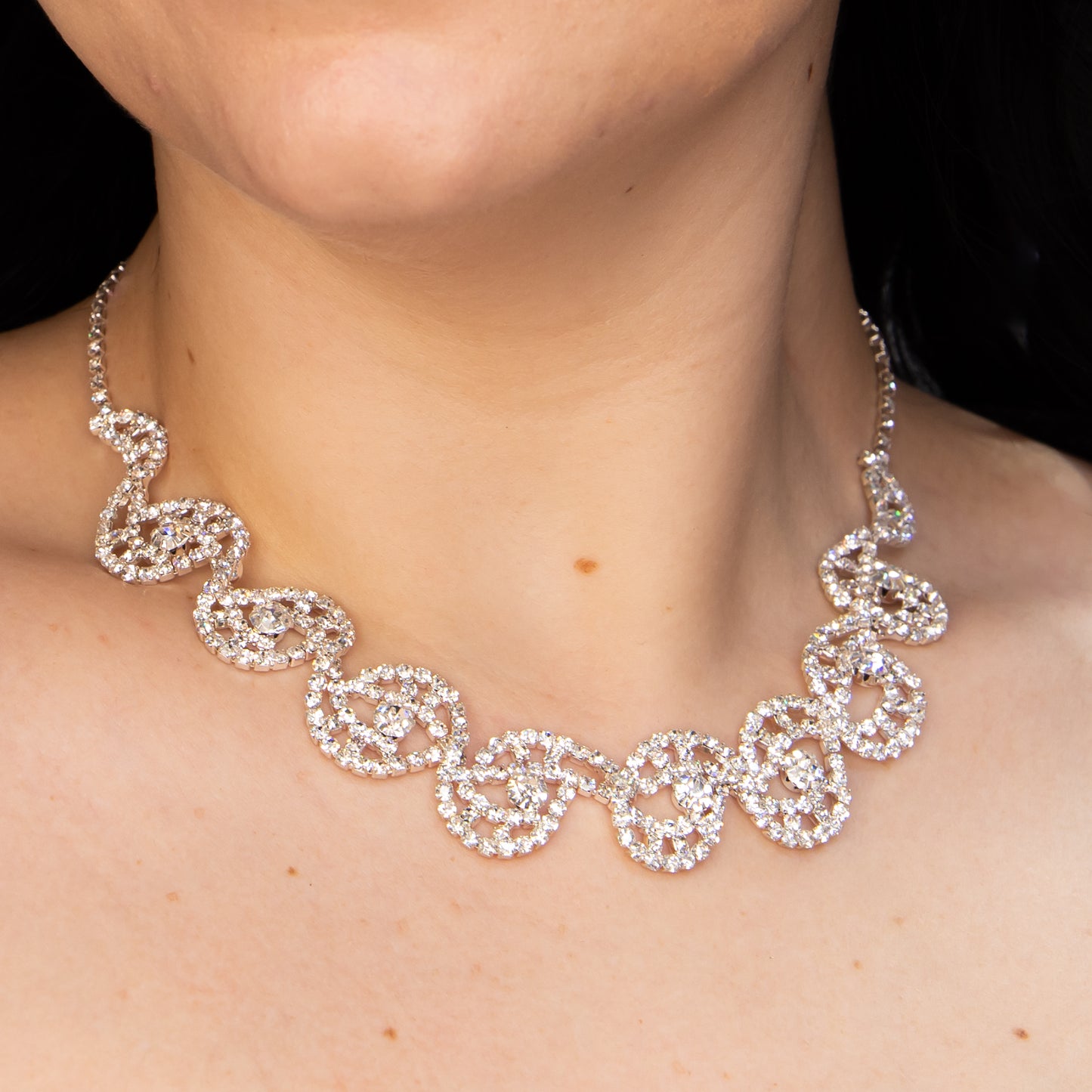 Colier elegant cu pietre delicate - Cabaret Touch