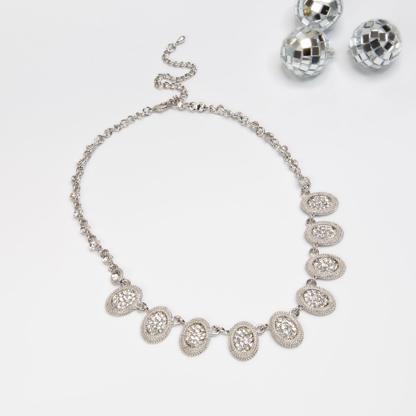 Colier elegant cu pietre delicate - Vintage Diva