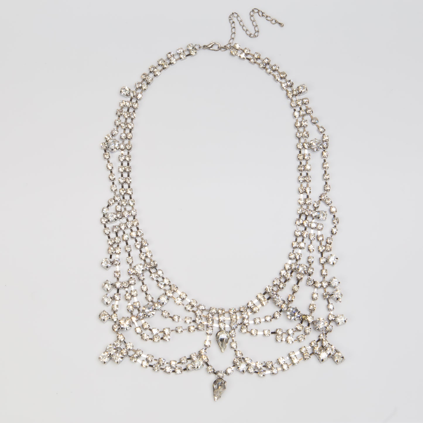 Colier elegant cu pietre deosebite - Runway