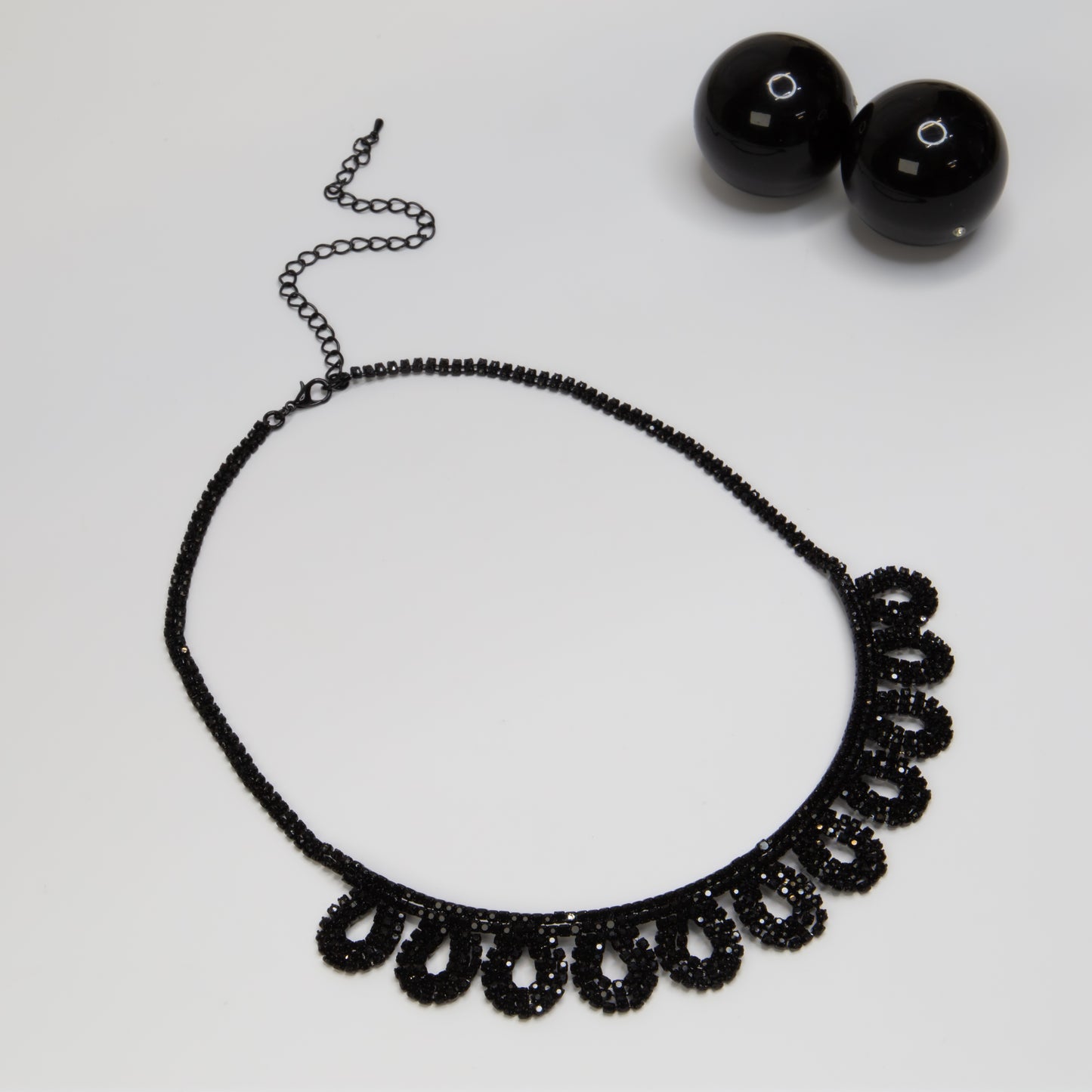 Colier elegant cu pietre negre - Touch Of Class